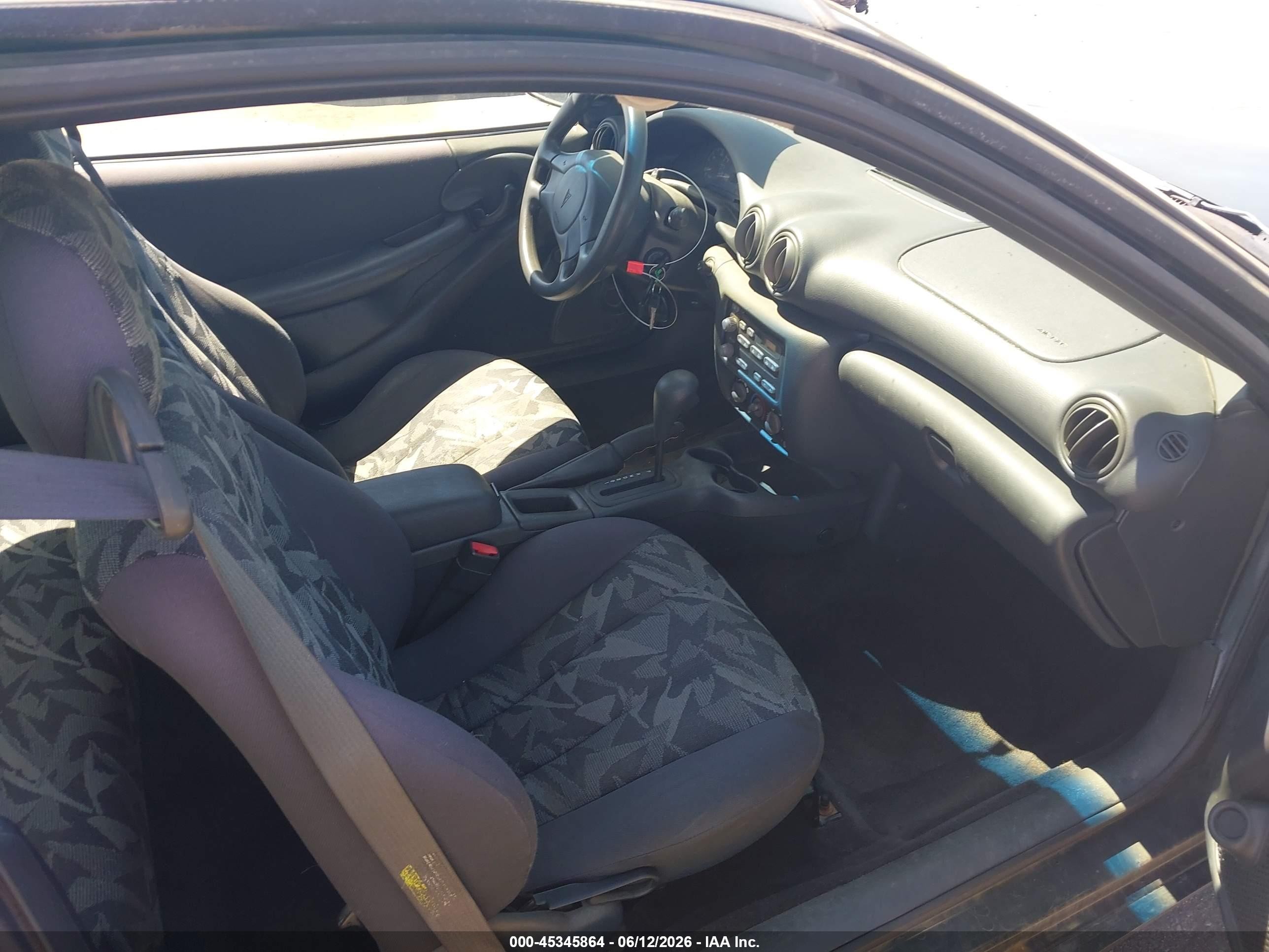 2003 Pontiac Sunfire   Green vin: 1G2JB12F037187908
