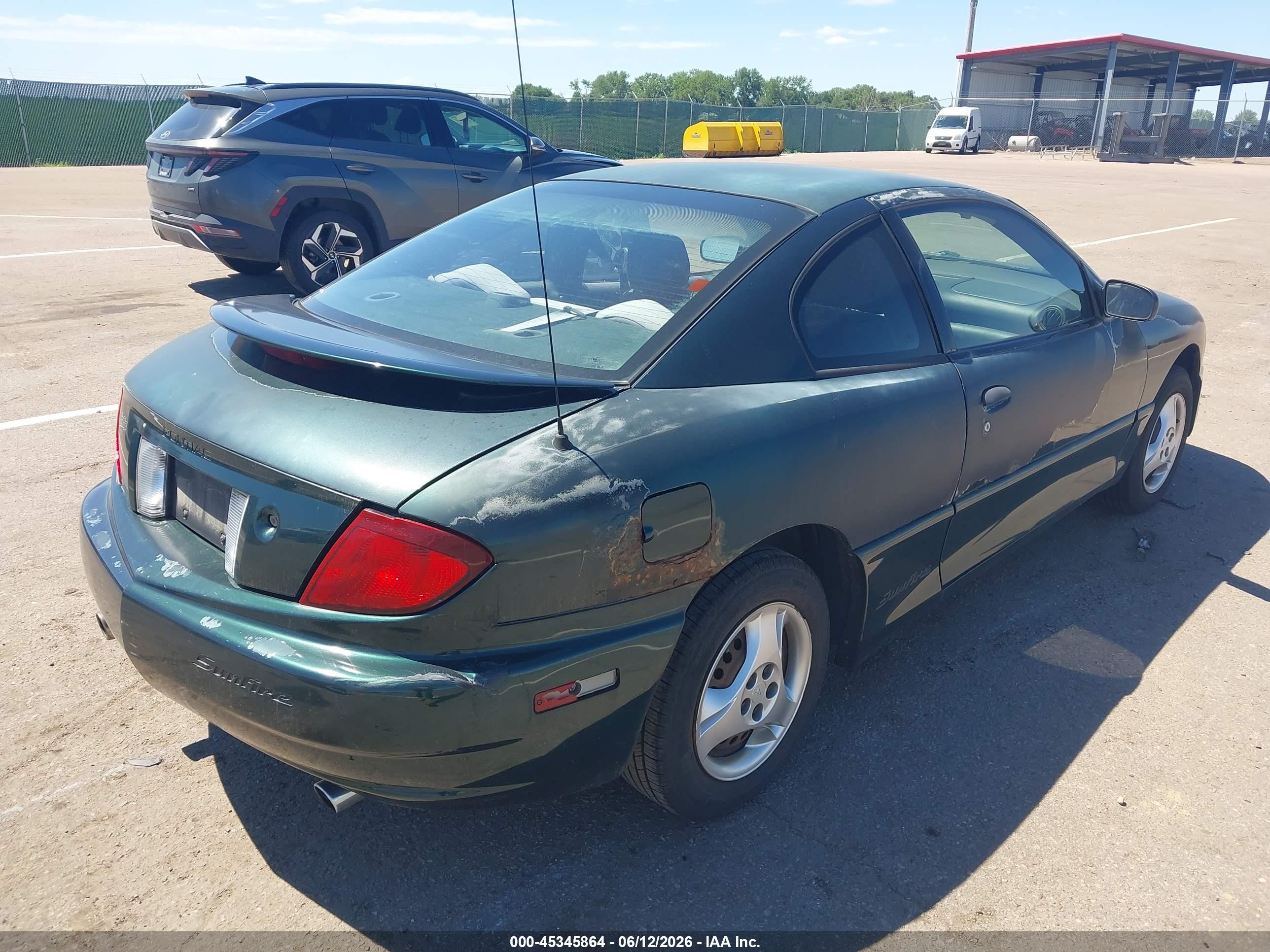 2003 Pontiac Sunfire   Green vin: 1G2JB12F037187908