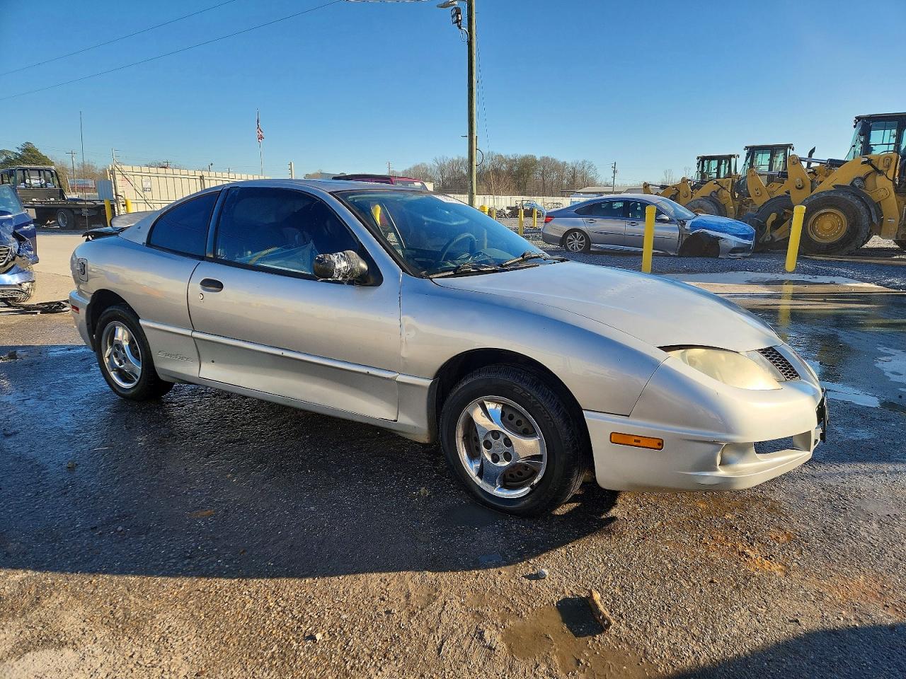 2004 Pontiac Sunfire Silver vin: 1G2JB12F047190258