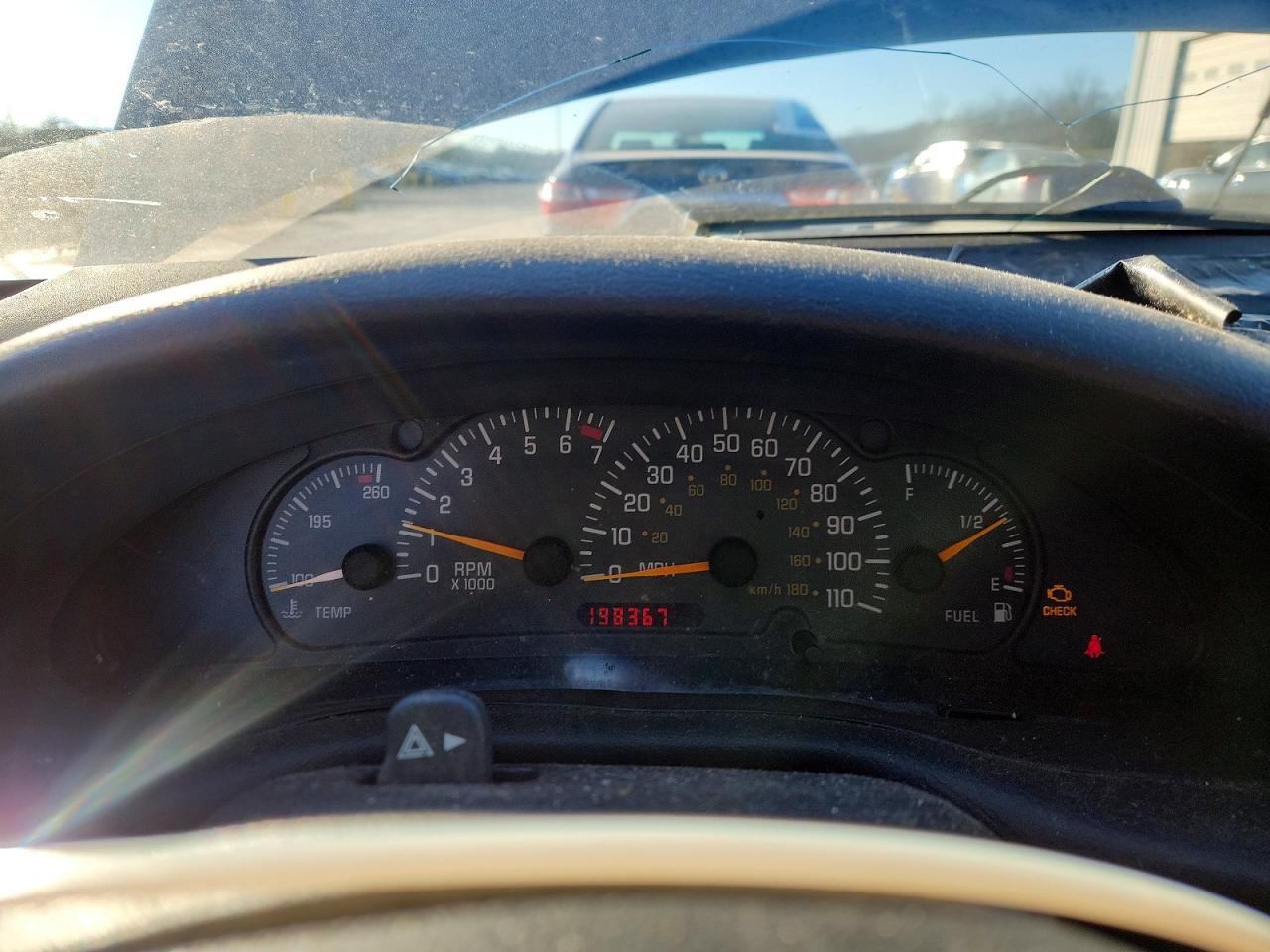 2004 Pontiac Sunfire Silver vin: 1G2JB12F047190258