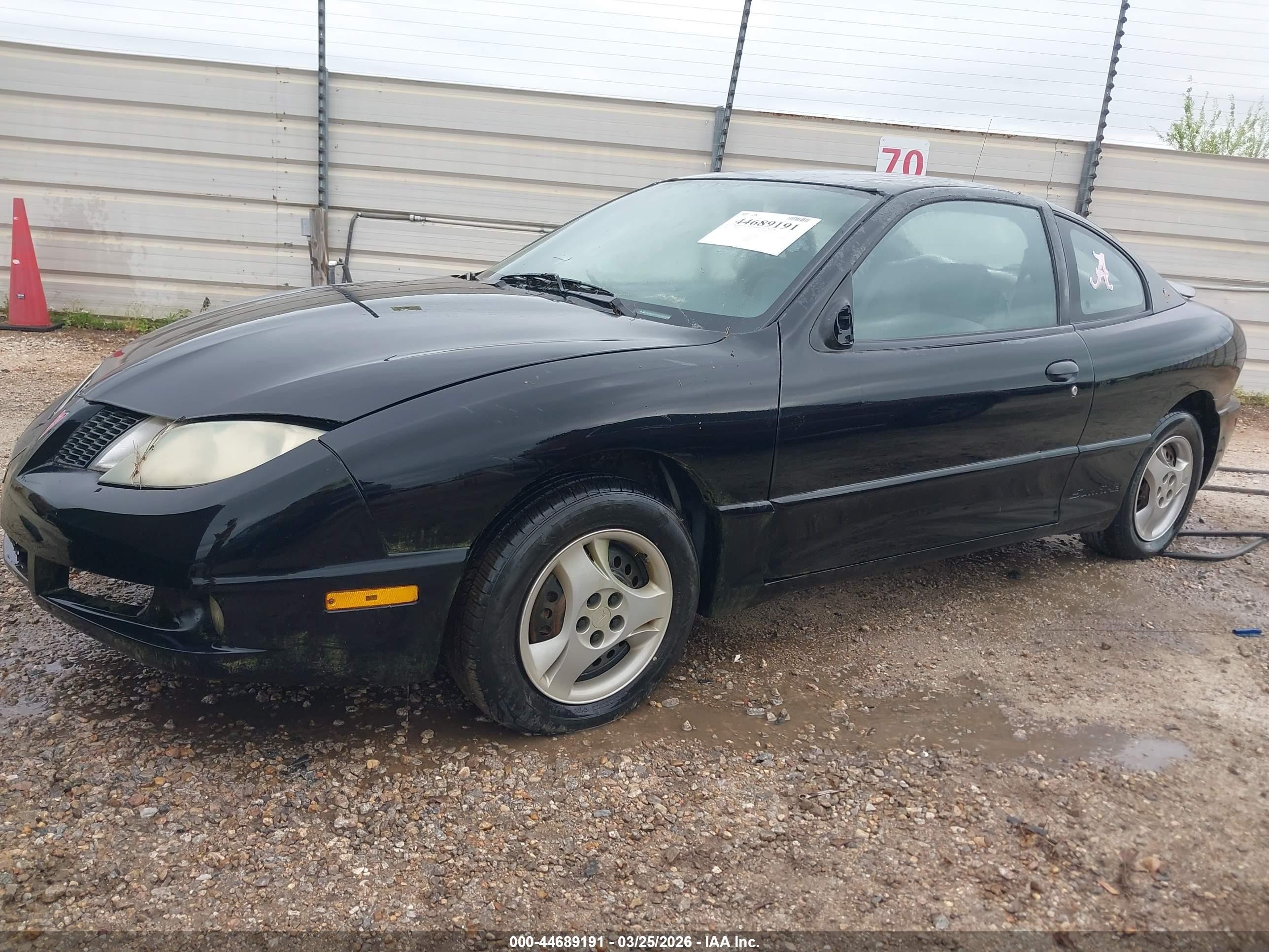 2004 Pontiac Sunfire   Black vin: 1G2JB12F047339042