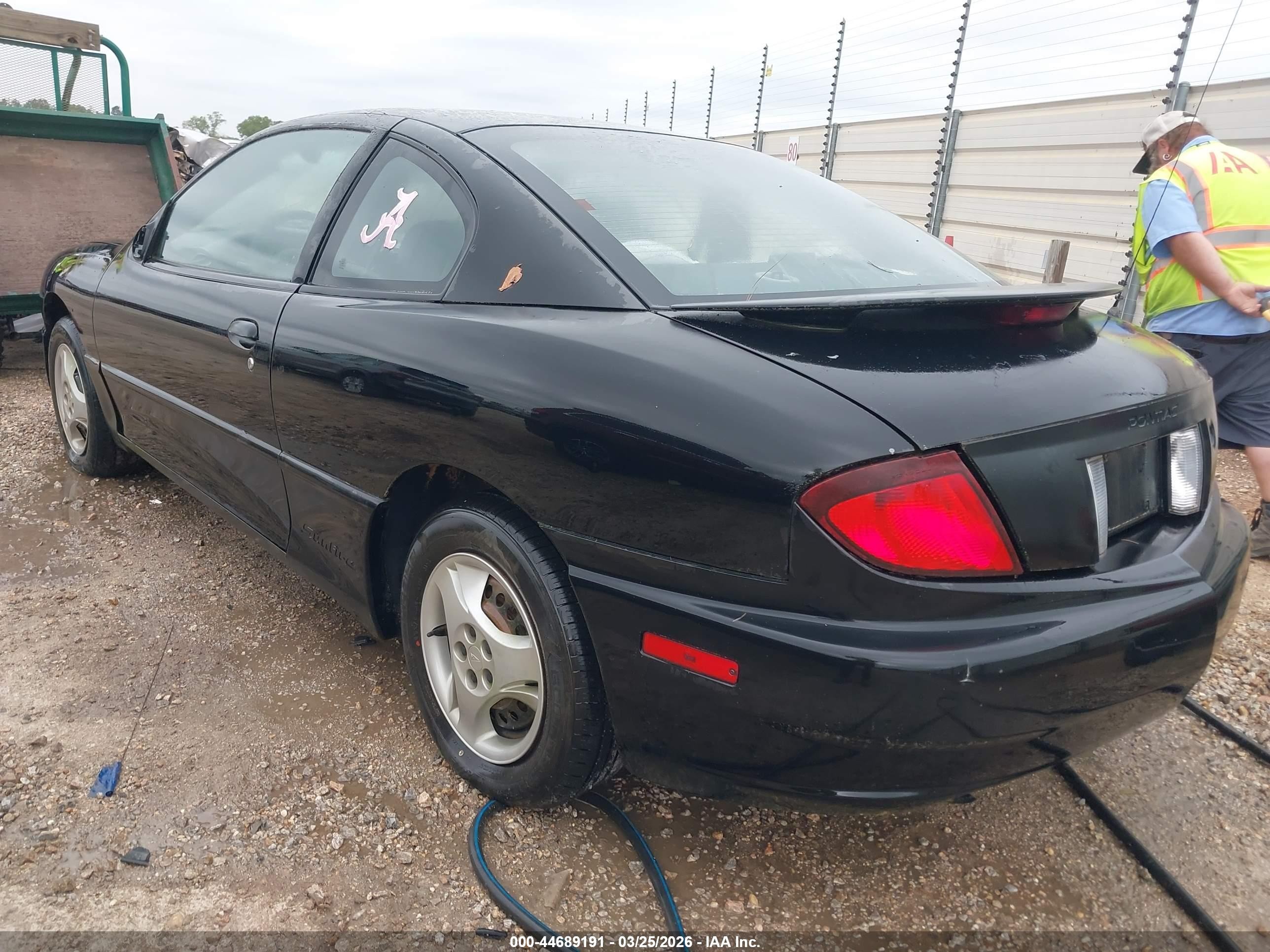 2004 Pontiac Sunfire   Black vin: 1G2JB12F047339042