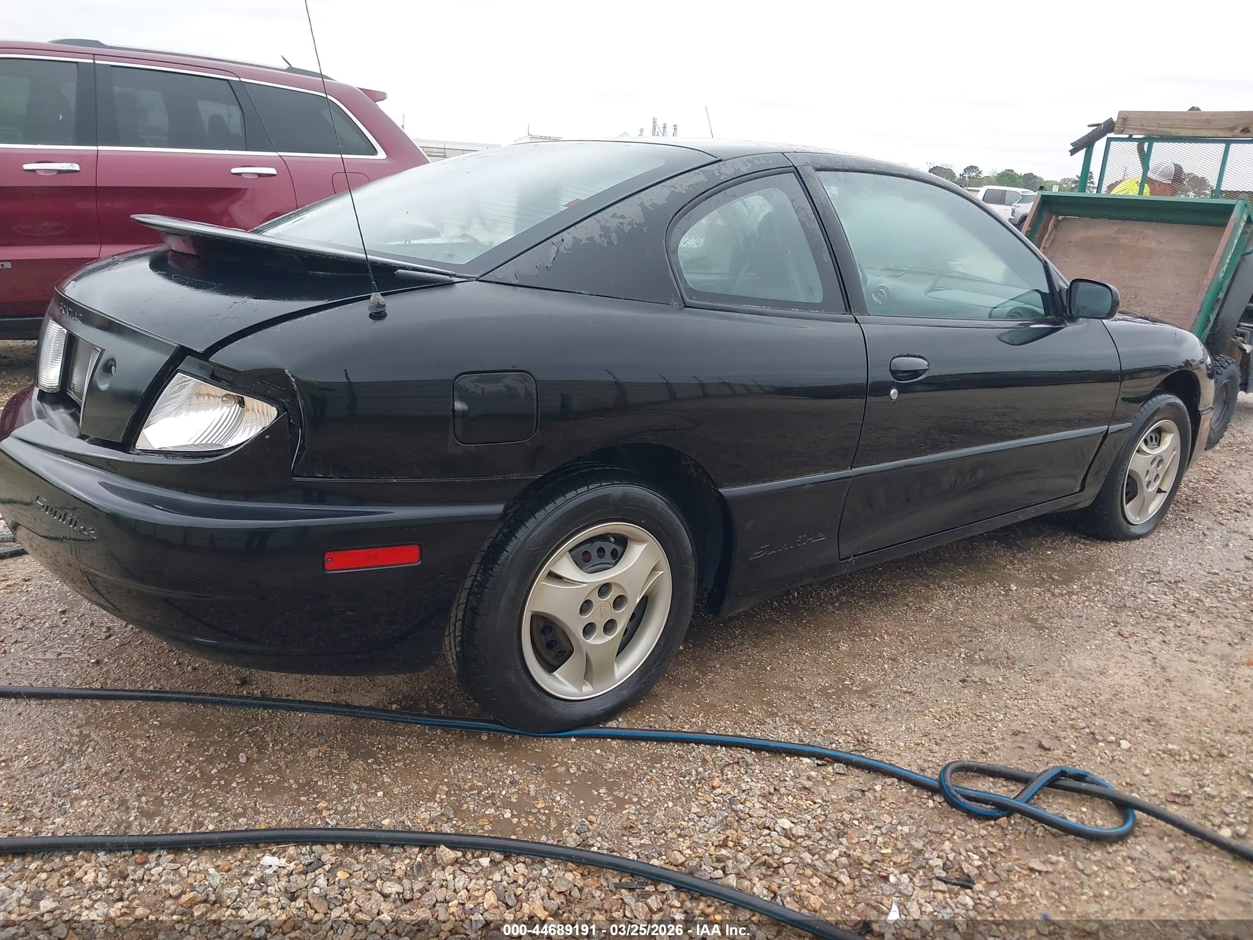 2004 Pontiac Sunfire   Black vin: 1G2JB12F047339042