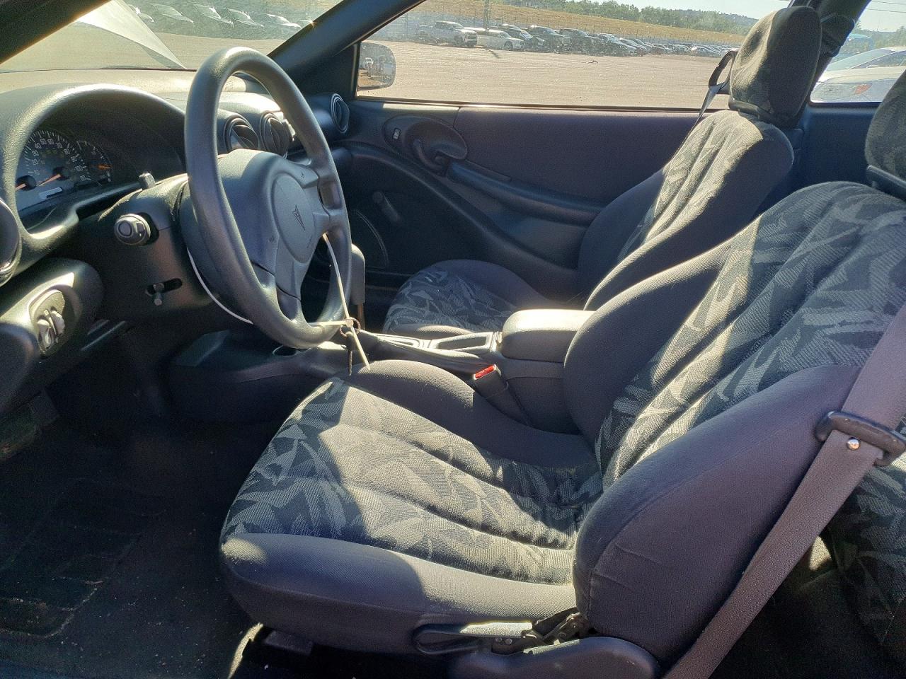 2003 Pontiac Sunfire Gold vin: 1G2JB12F137369858