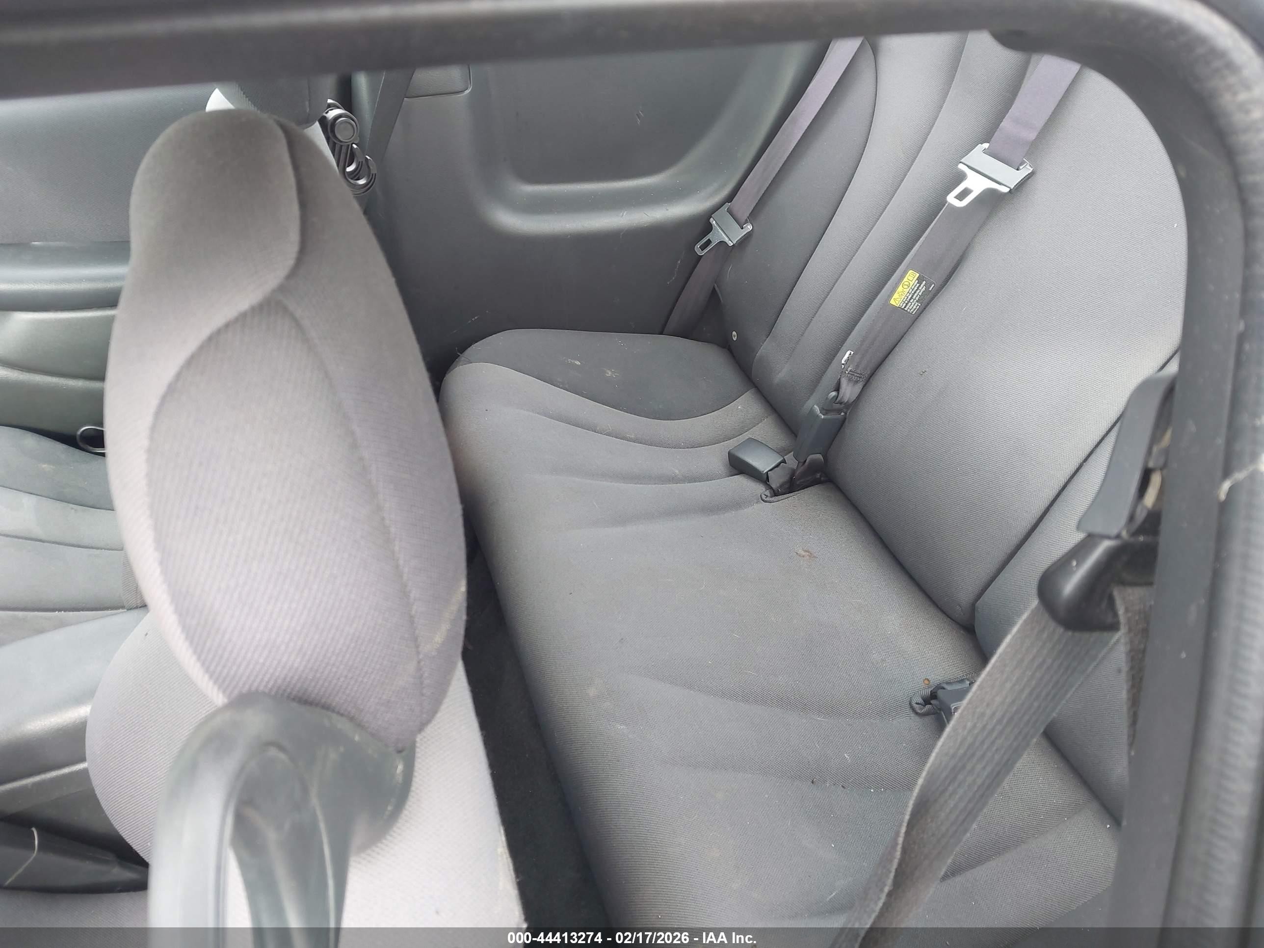 2004 Pontiac Sunfire   Black vin: 1G2JB12F147208041
