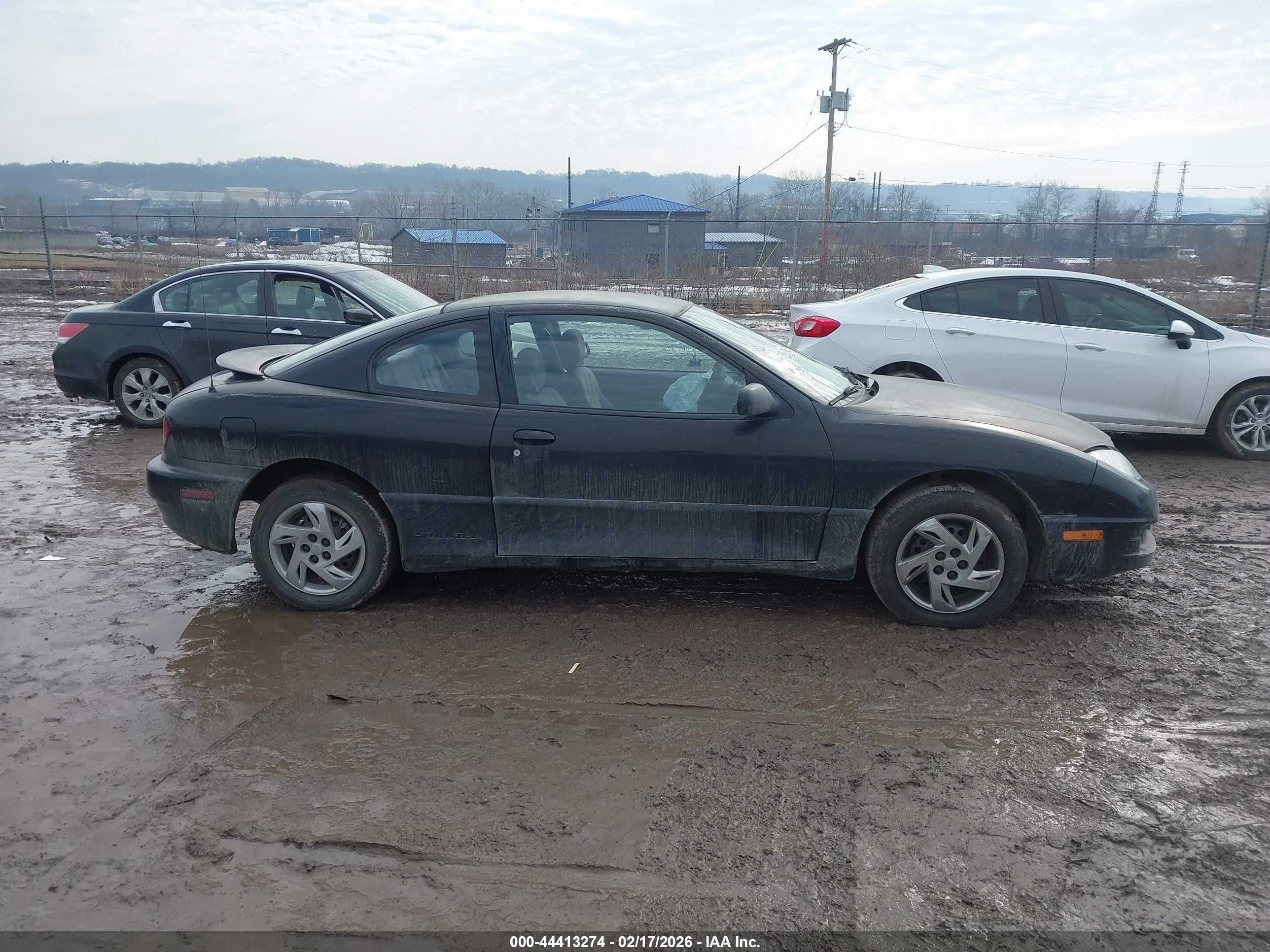 2004 Pontiac Sunfire   Black vin: 1G2JB12F147208041