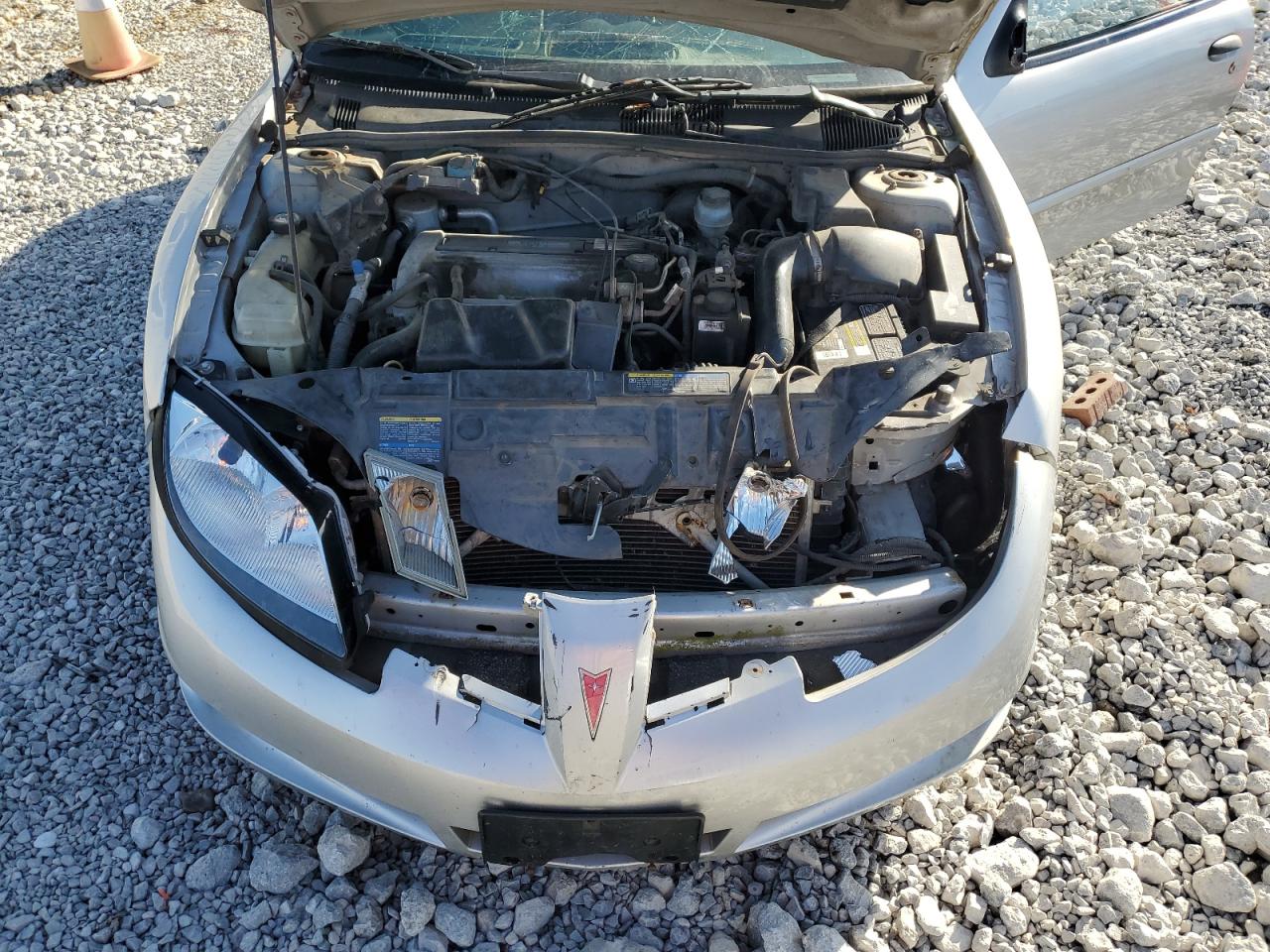 2004 Pontiac Sunfire Серебряный vin: 1G2JB12F147233215