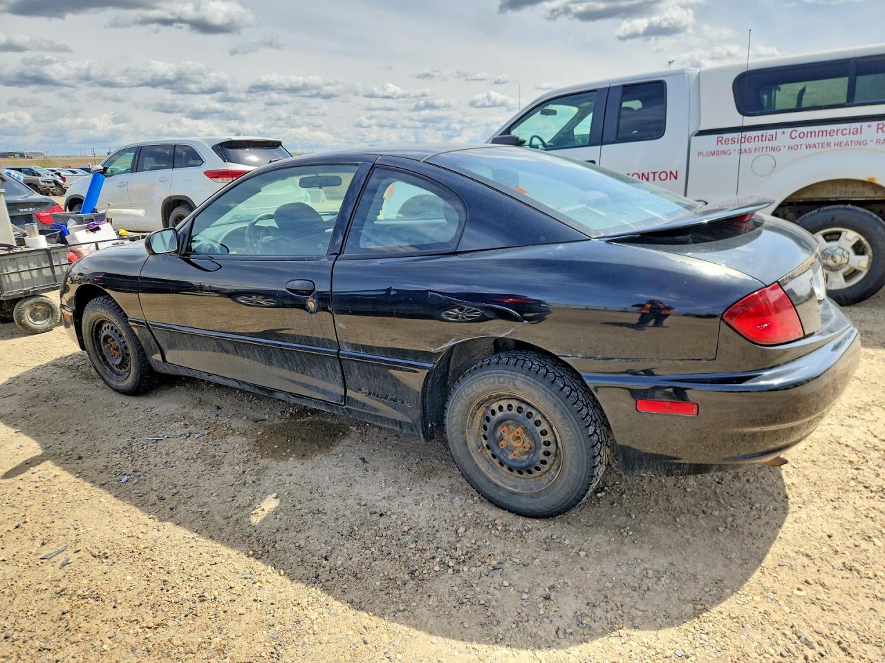 2003 Pontiac Sunfire Black vin: 1G2JB12F237212744