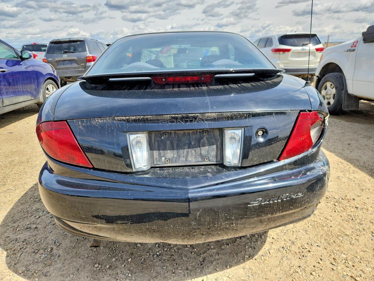 2003 Pontiac Sunfire Black vin: 1G2JB12F237212744