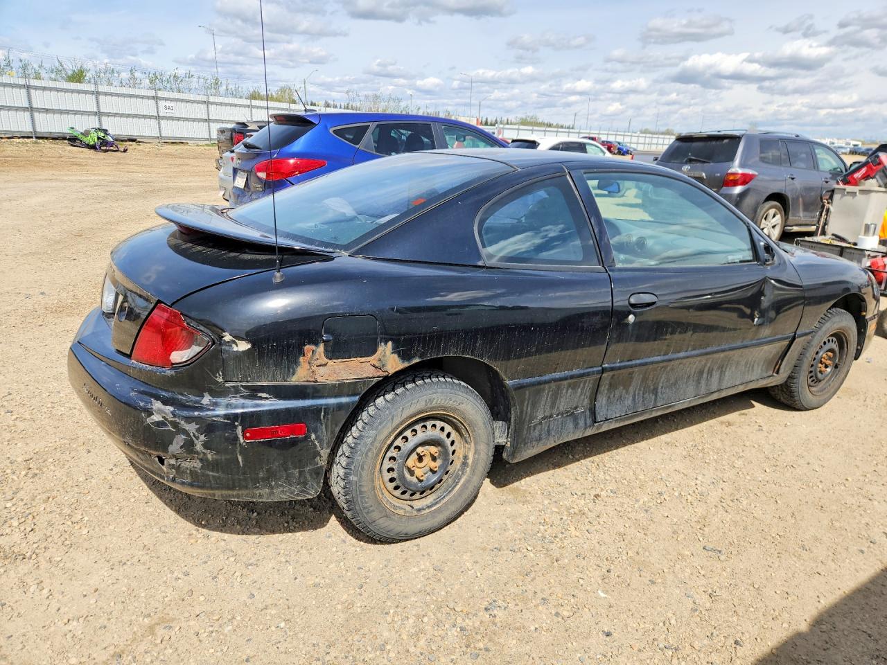 2003 Pontiac Sunfire Black vin: 1G2JB12F237212744