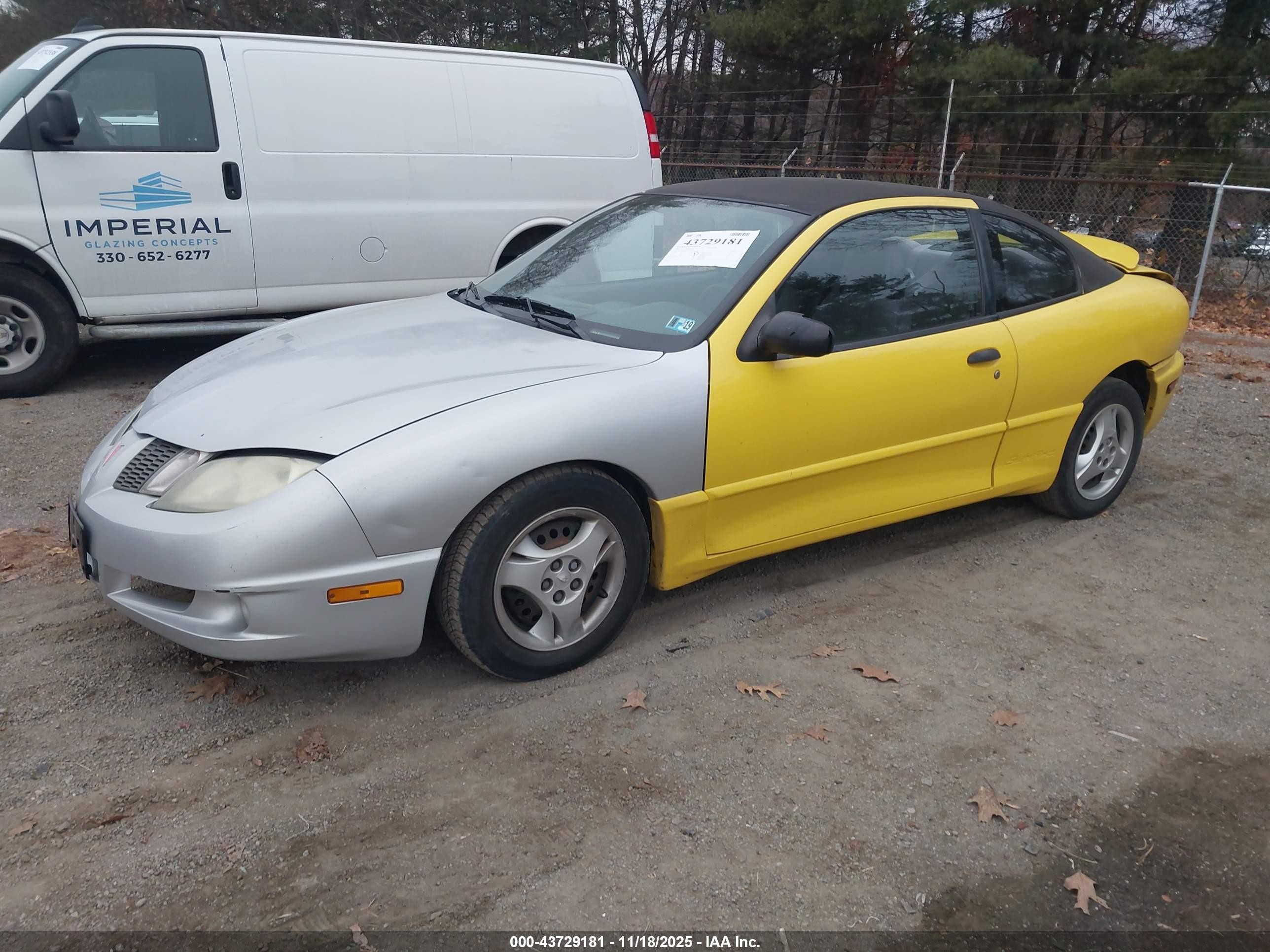 2004 Pontiac Sunfire   Yellow vin: 1G2JB12F247210543