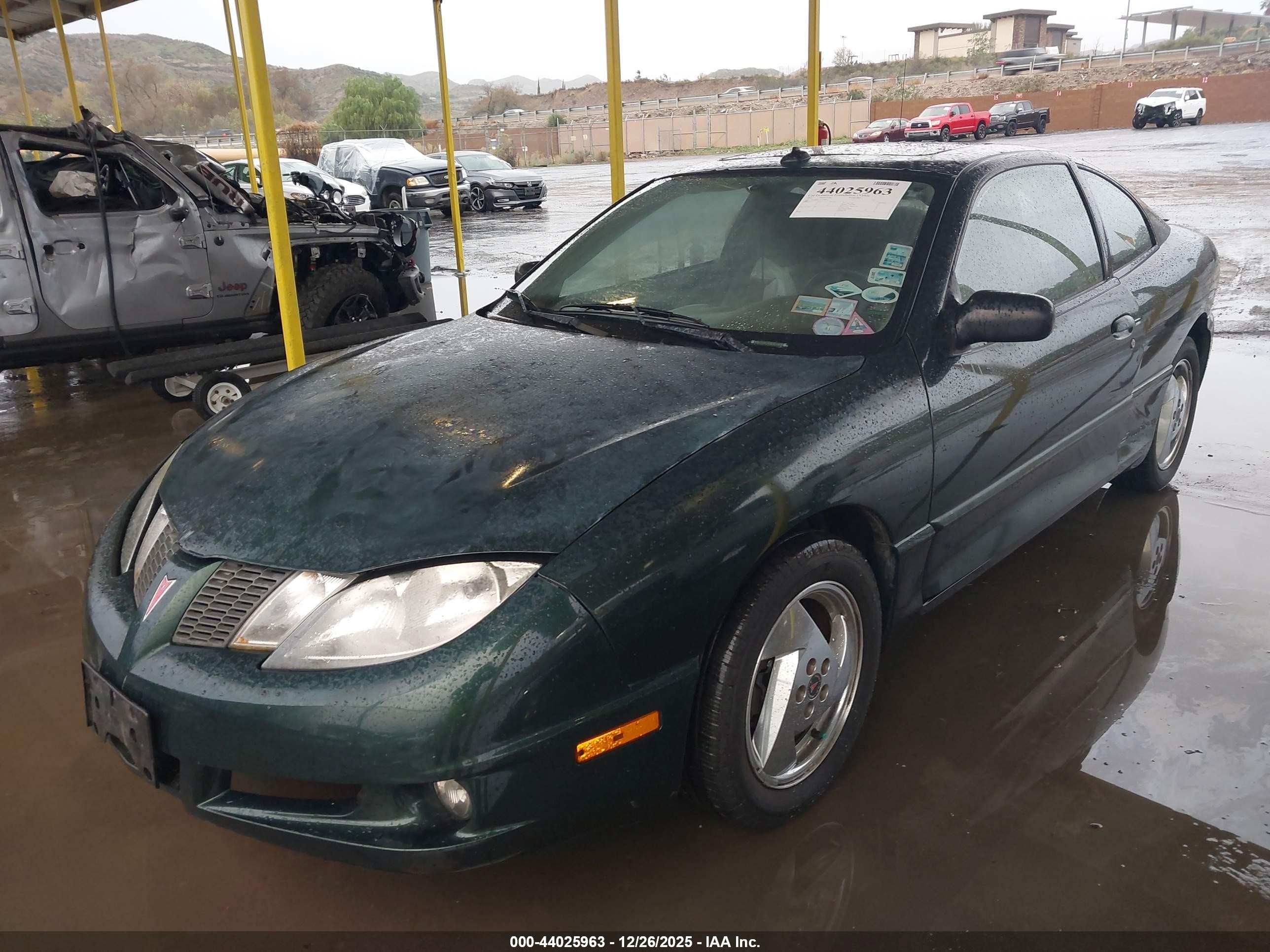 2003 Pontiac Sunfire   Green vin: 1G2JB12F337199311