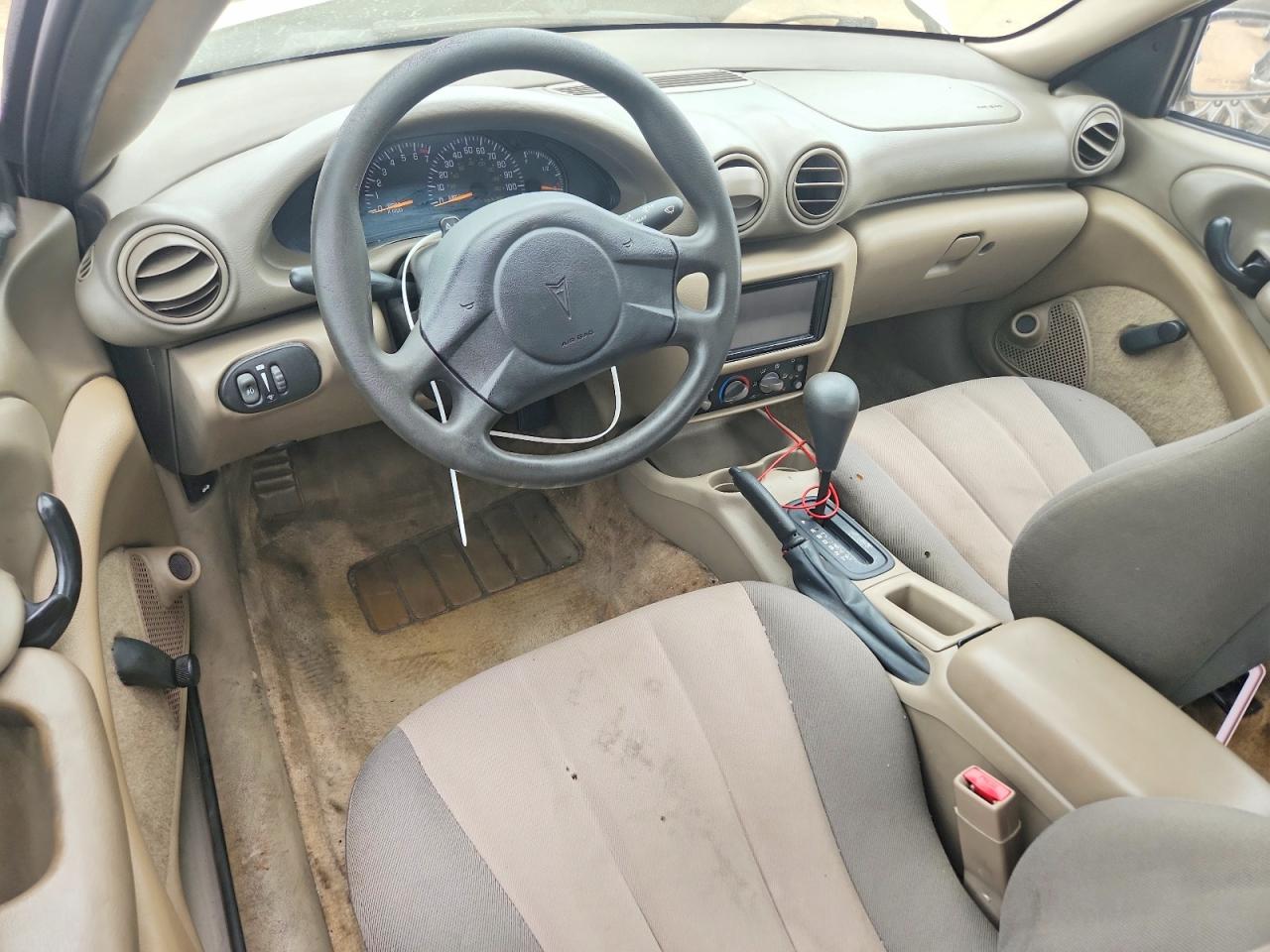 2004 Pontiac Sunfire Beige vin: 1G2JB12F347268712