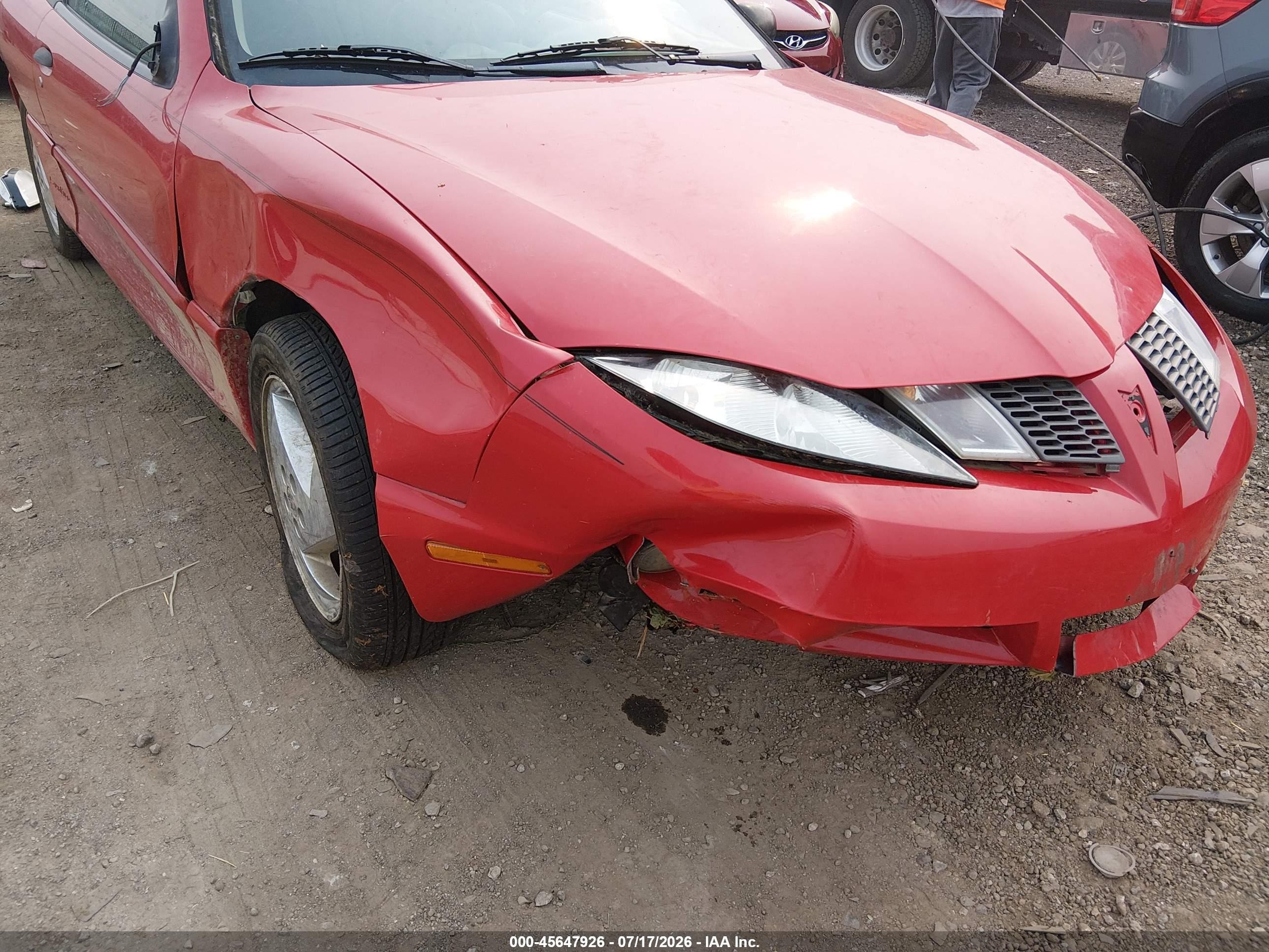 2003 Pontiac Sunfire   Красный vin: 1G2JB12F437179245