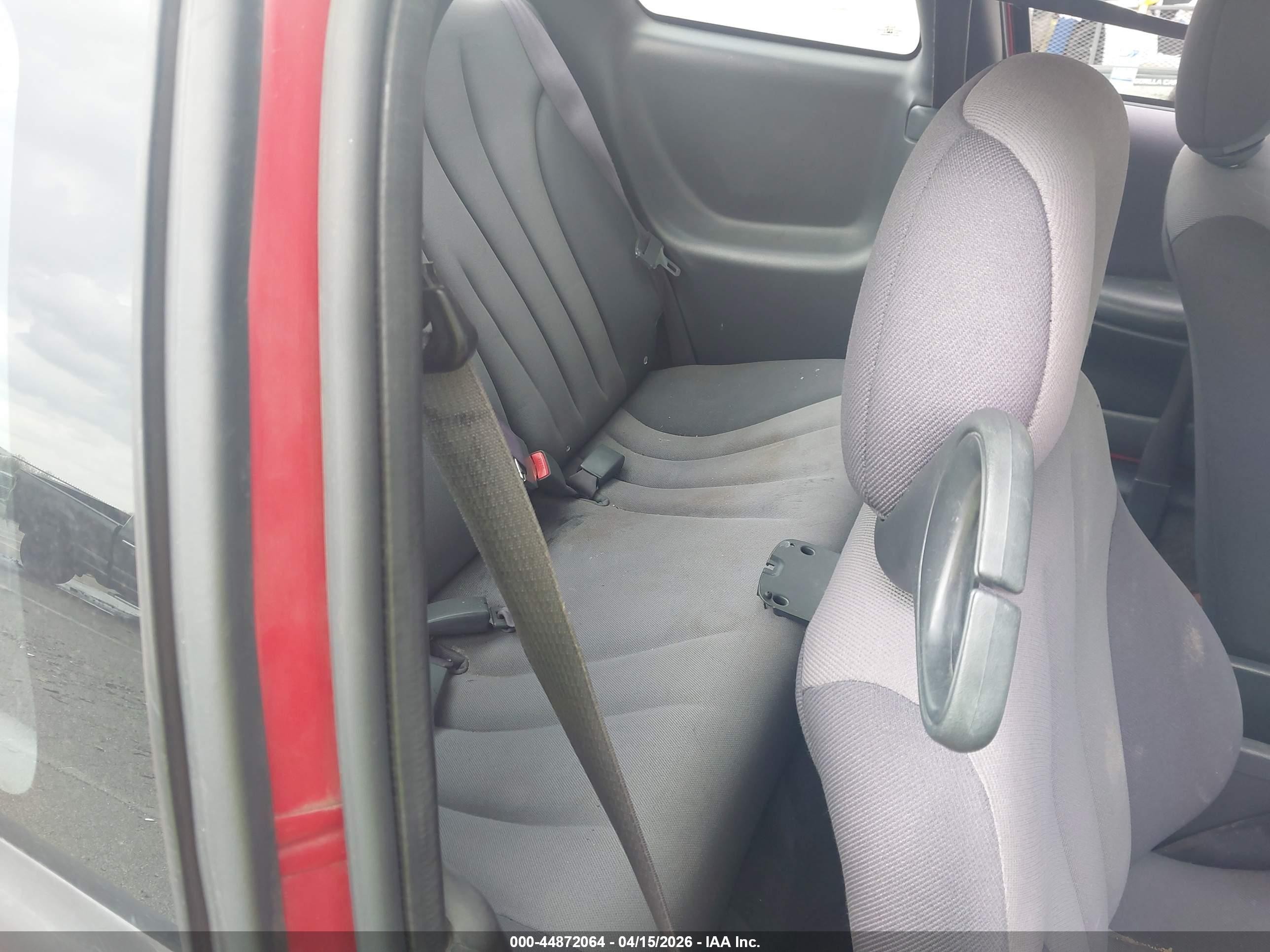 2004 Pontiac Sunfire   Красный vin: 1G2JB12F447164455