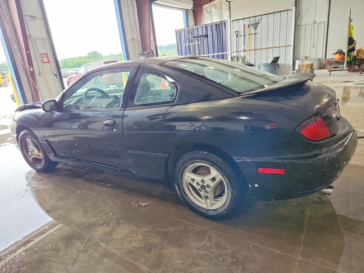 2004 Pontiac Sunfire Black vin: 1G2JB12F447227120