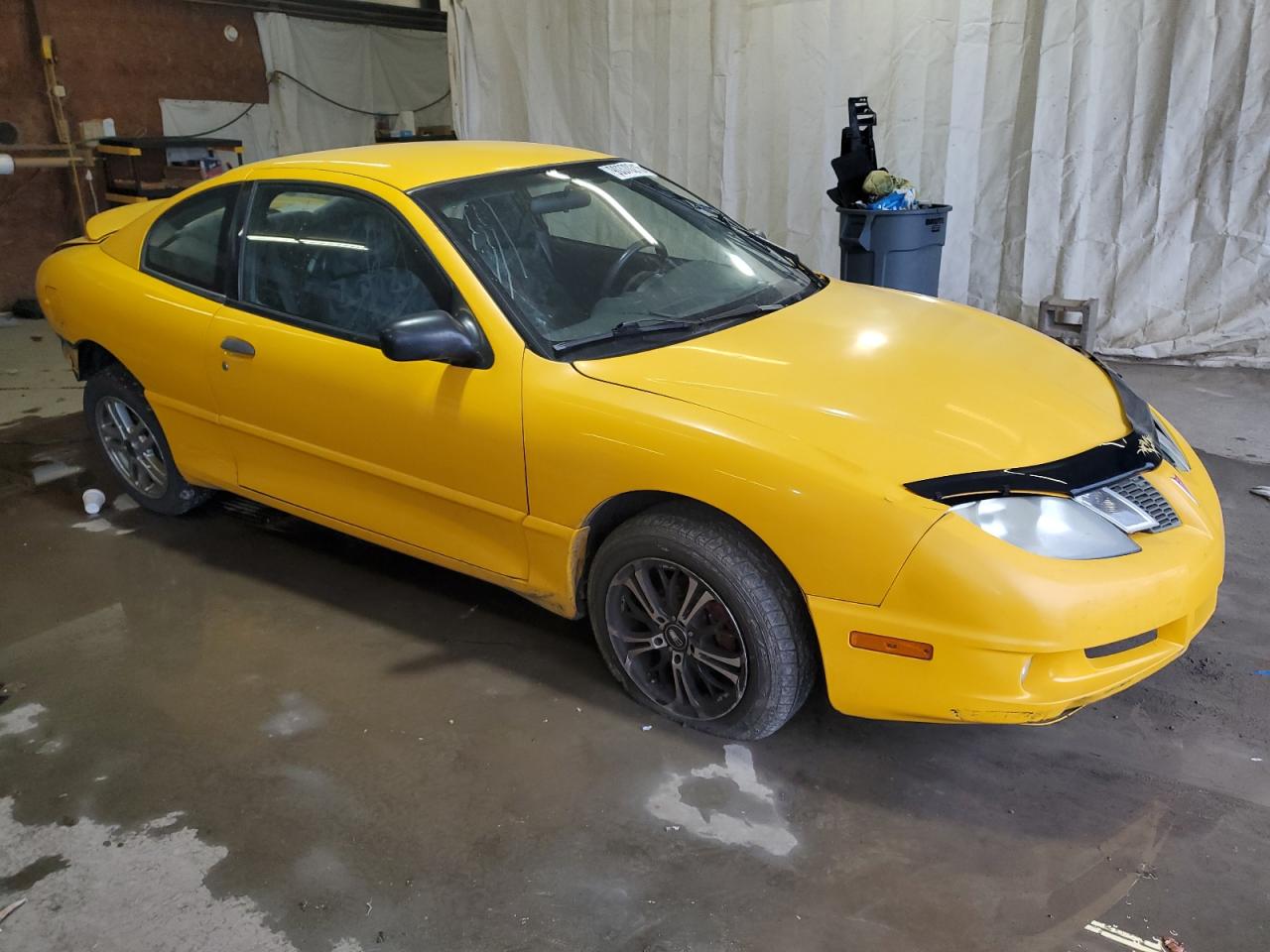 2003 Pontiac Sunfire Yellow vin: 1G2JB12F537282223