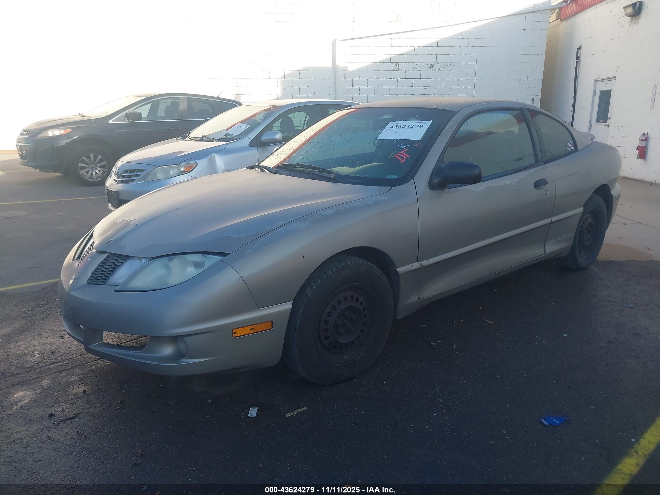 2003 Pontiac Sunfire   Silver vin: 1G2JB12F537345112