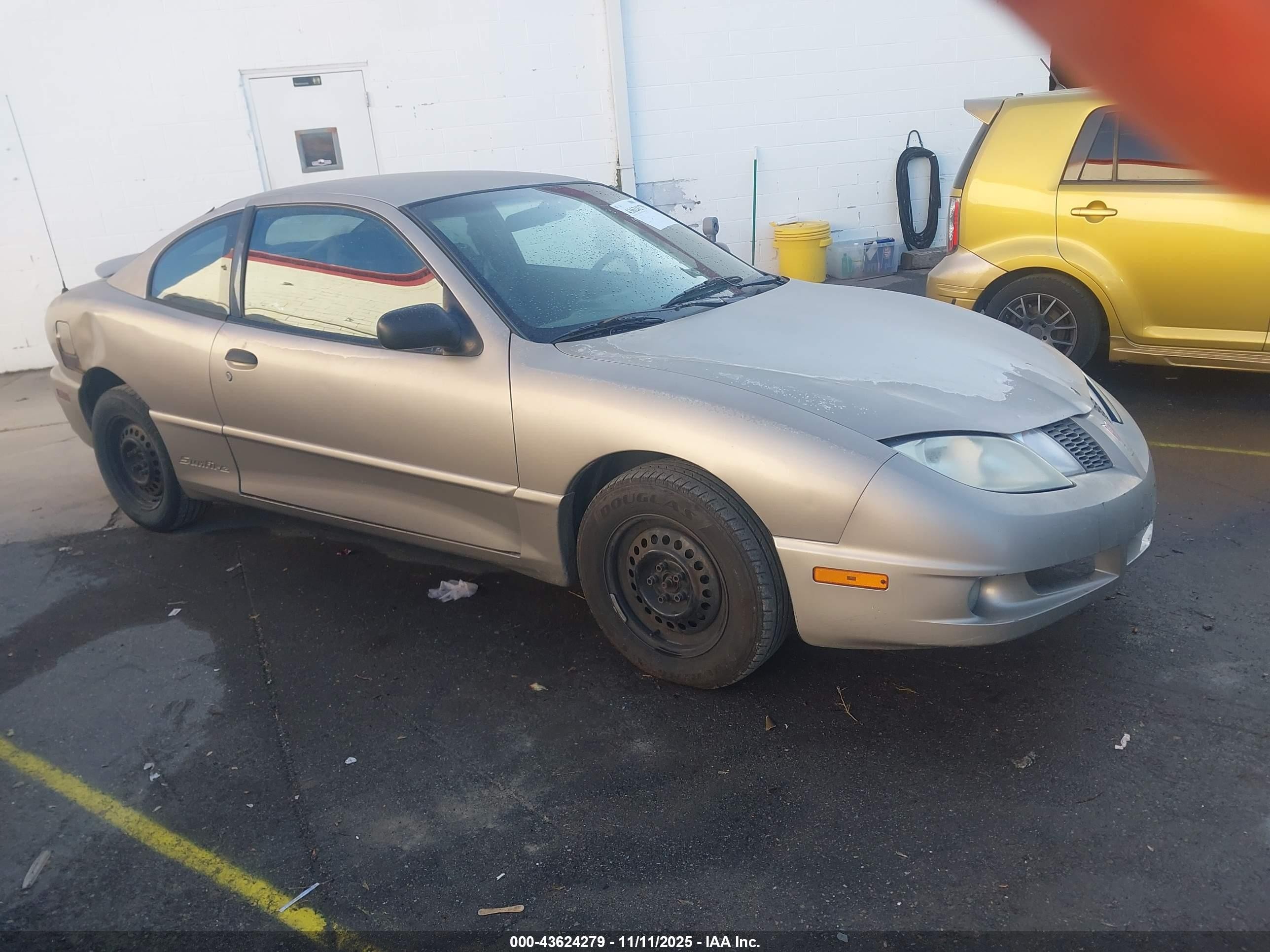 2003 Pontiac Sunfire   Серебряный vin: 1G2JB12F537345112