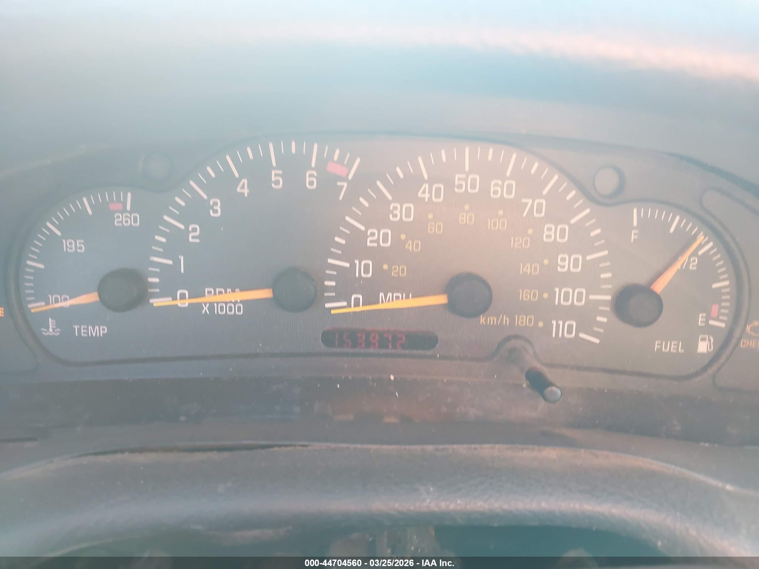 2004 Pontiac Sunfire   Red vin: 1G2JB12F547298178