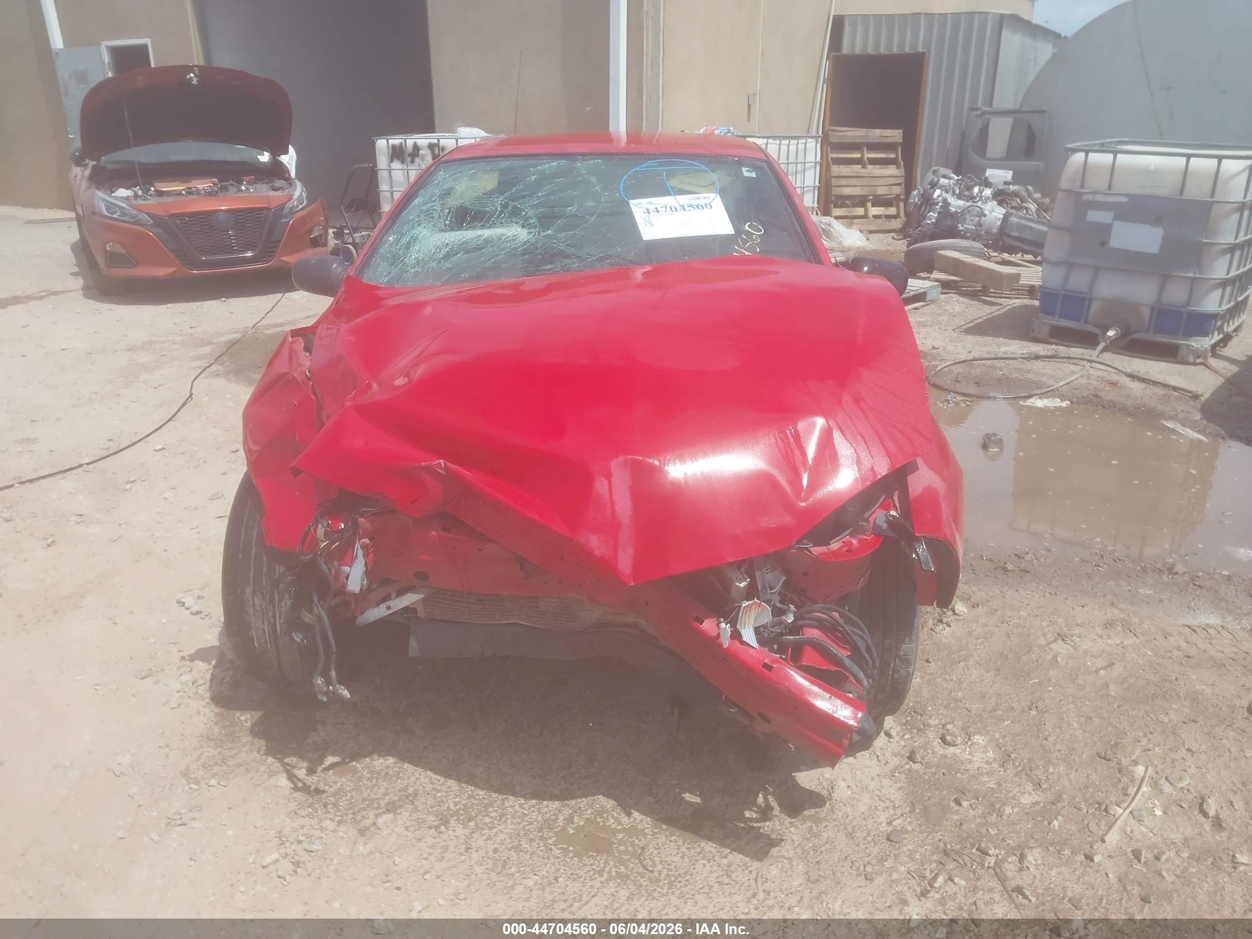 2004 Pontiac Sunfire   Red vin: 1G2JB12F547298178
