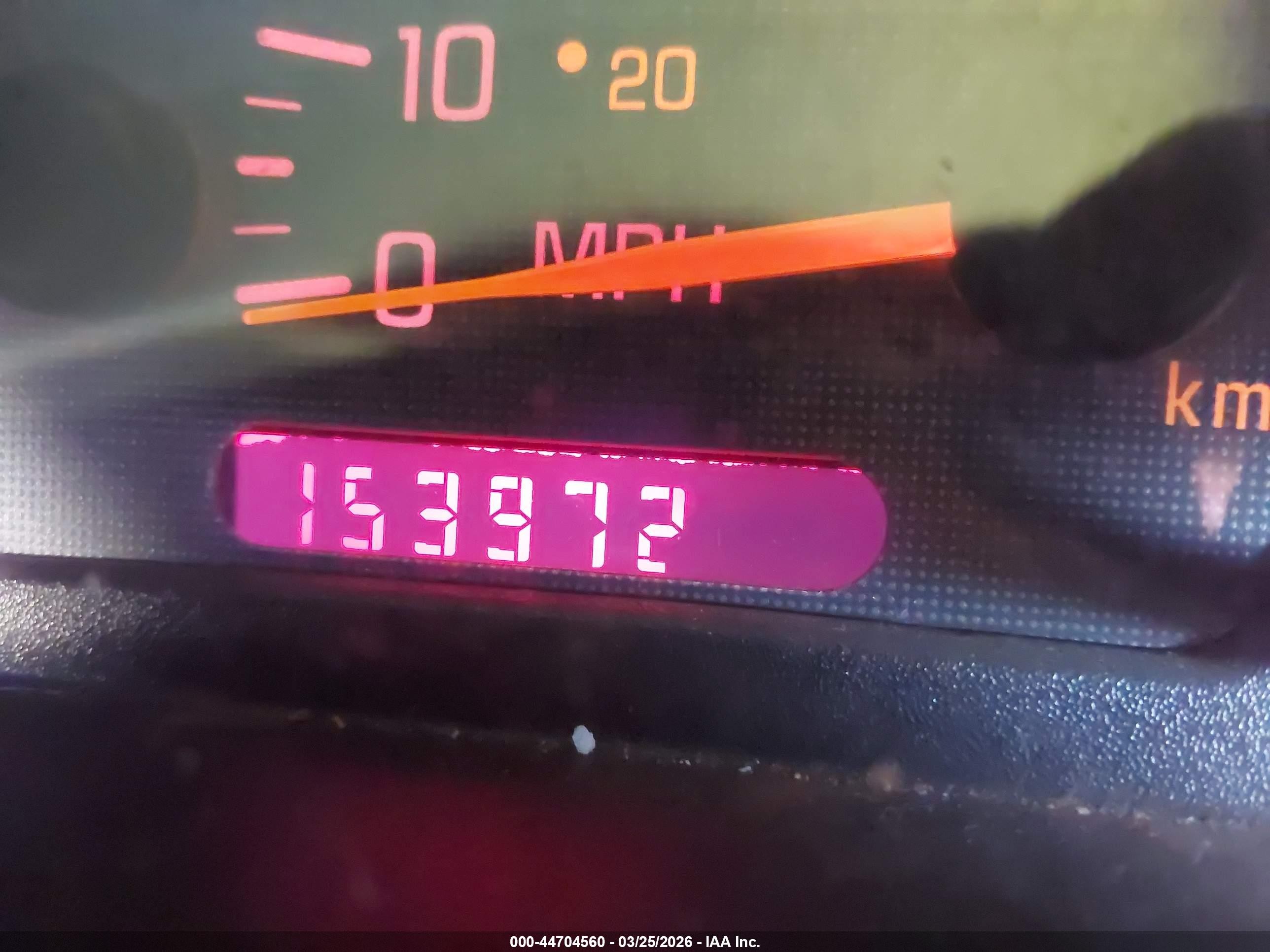 2004 Pontiac Sunfire   Red vin: 1G2JB12F547298178