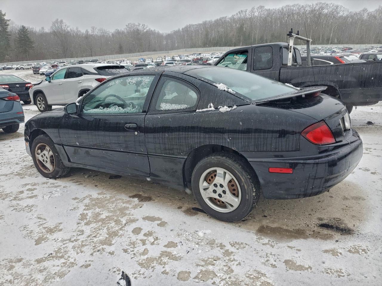2004 Pontiac Sunfire Black vin: 1G2JB12F547320390