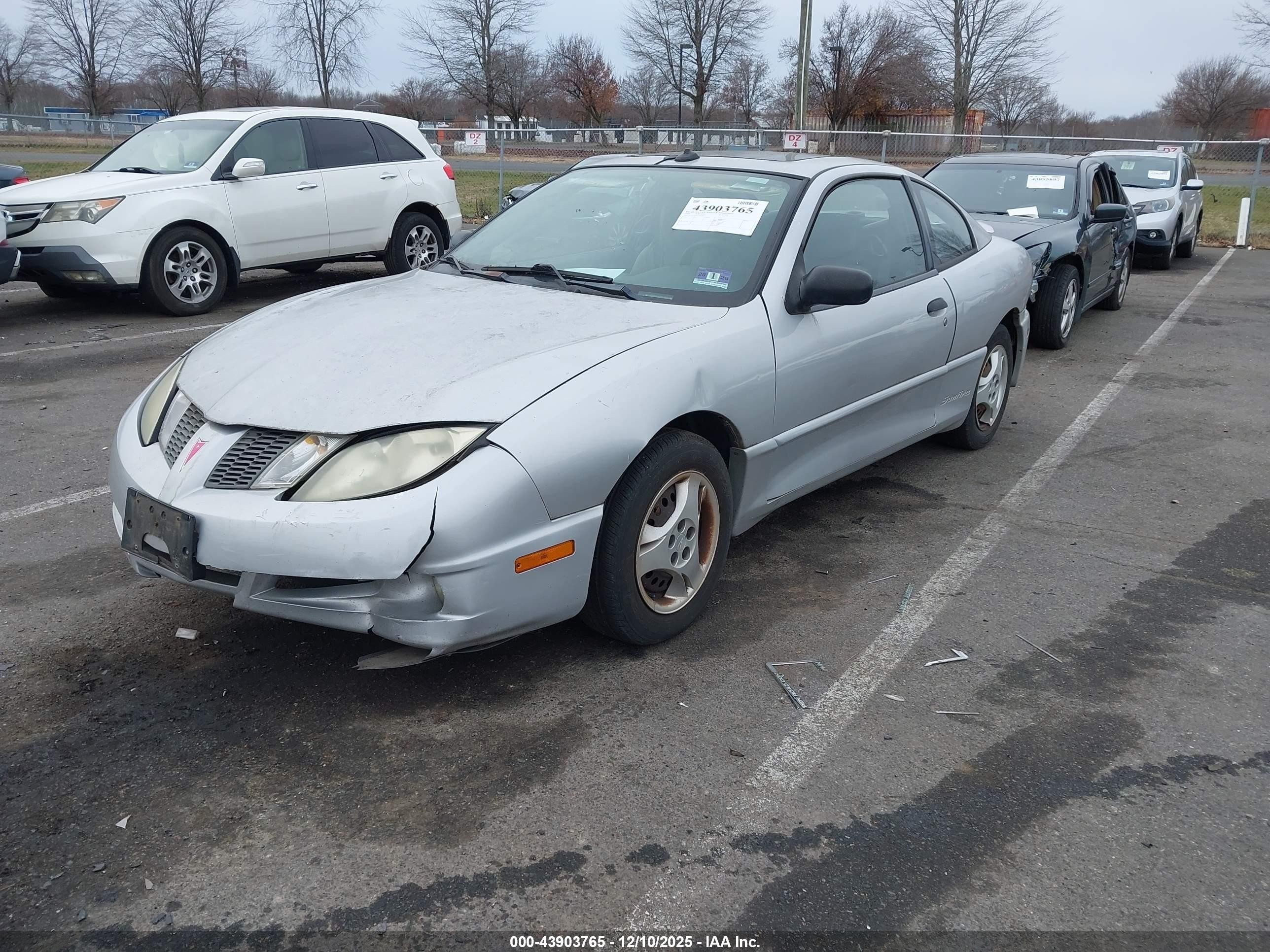 2004 Pontiac Sunfire   Серый vin: 1G2JB12F647221450