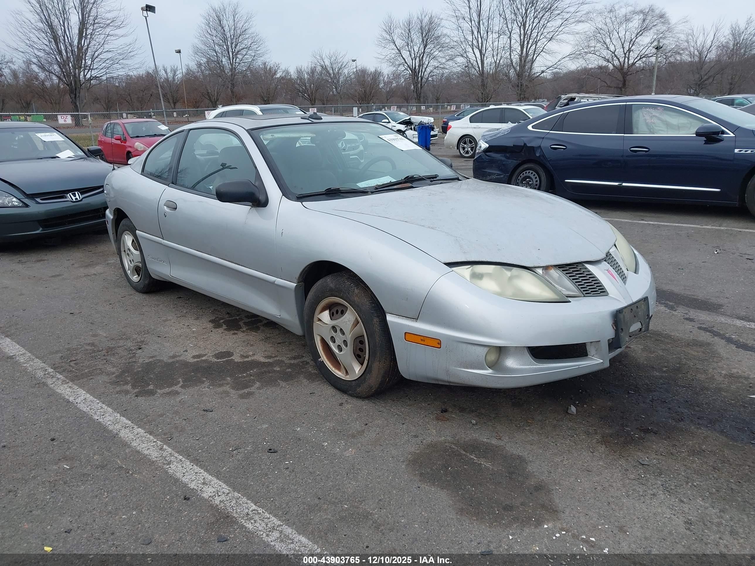 2004 Pontiac Sunfire   Серый vin: 1G2JB12F647221450