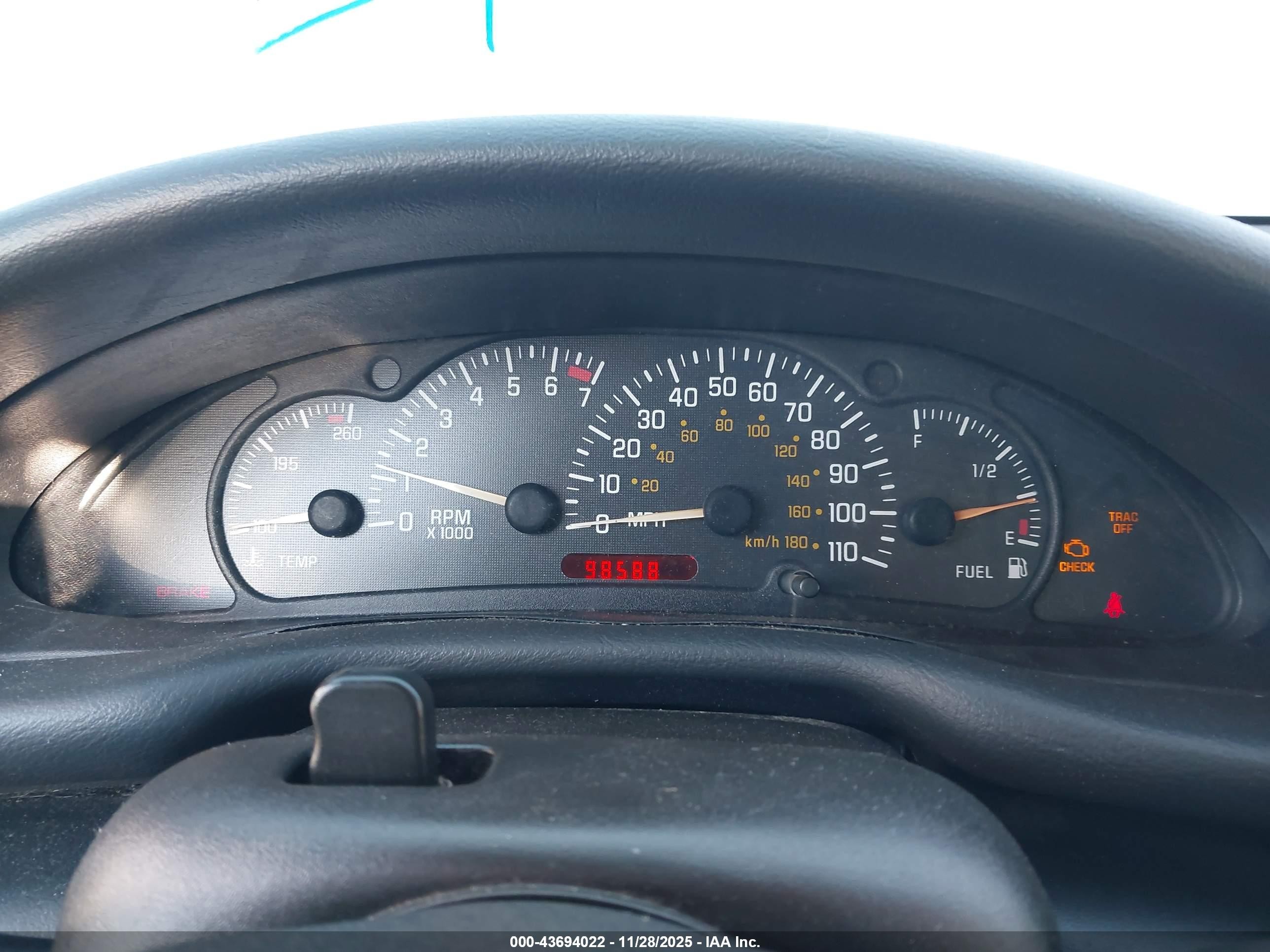 2004 Pontiac Sunfire   Silver vin: 1G2JB12F647350224