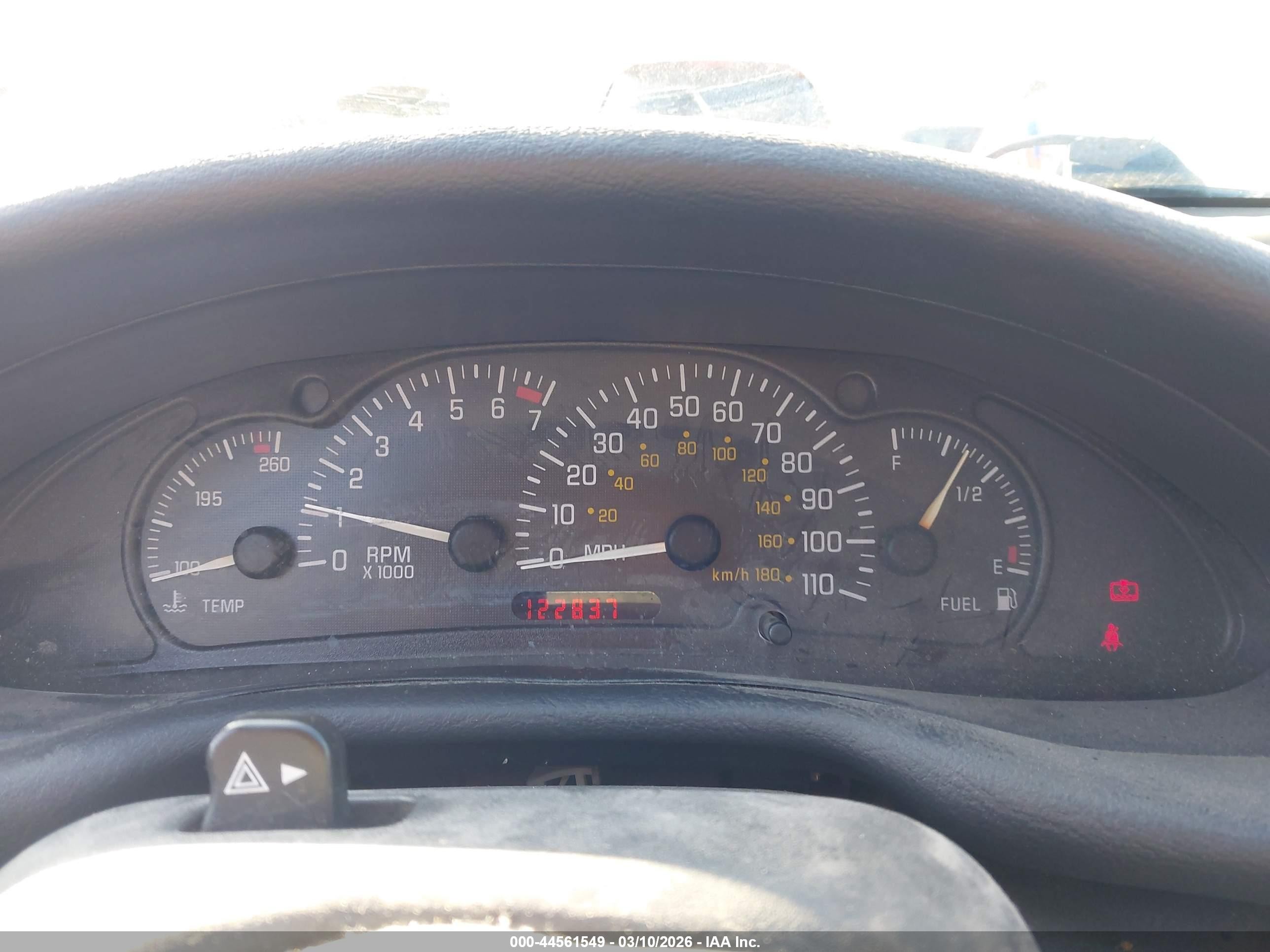 2003 Pontiac Sunfire   Желто-коричневый vin: 1G2JB12F737259882