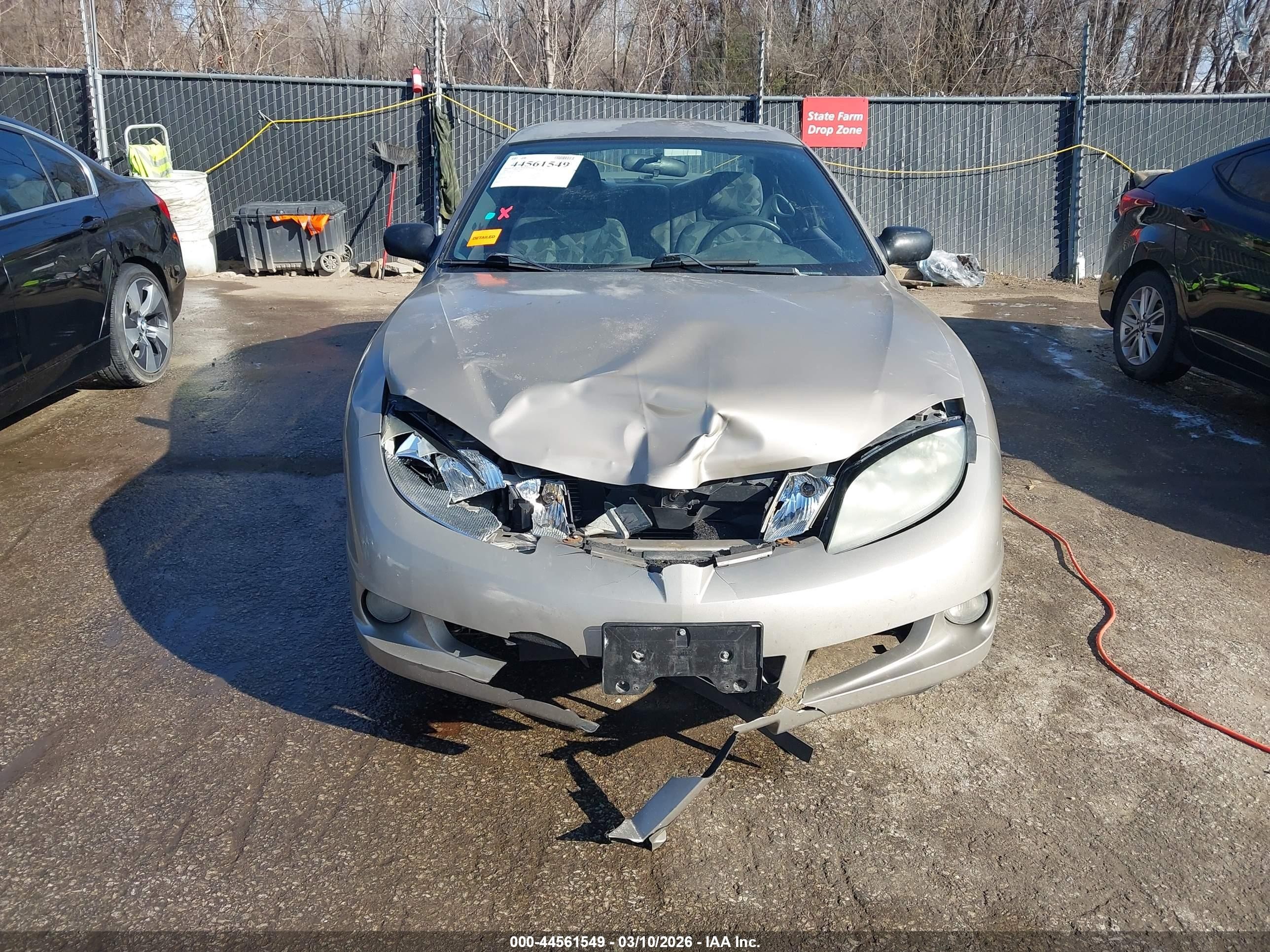 2003 Pontiac Sunfire   Желто-коричневый vin: 1G2JB12F737259882