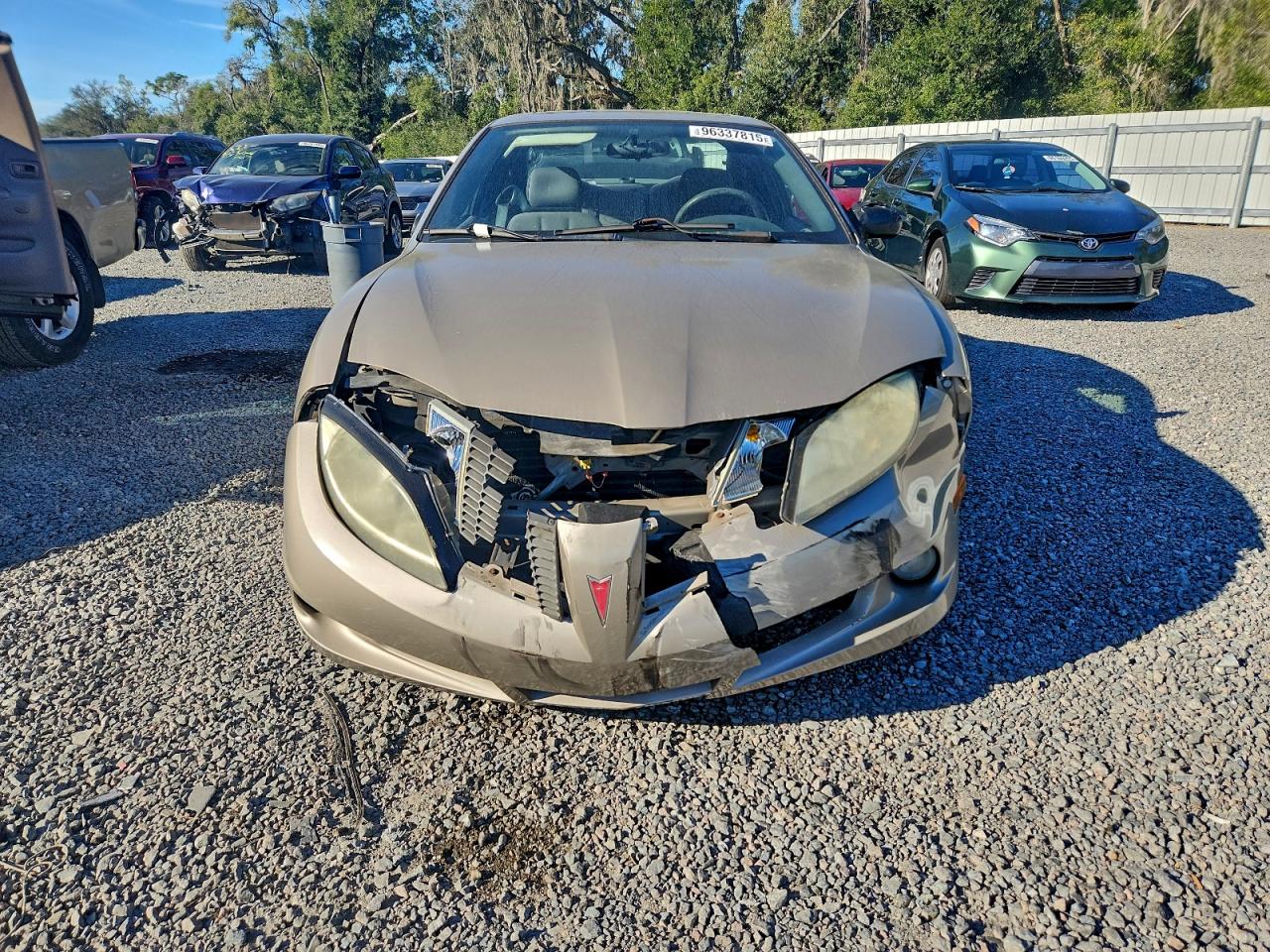 2004 Pontiac Sunfire Tan vin: 1G2JB12F747140263