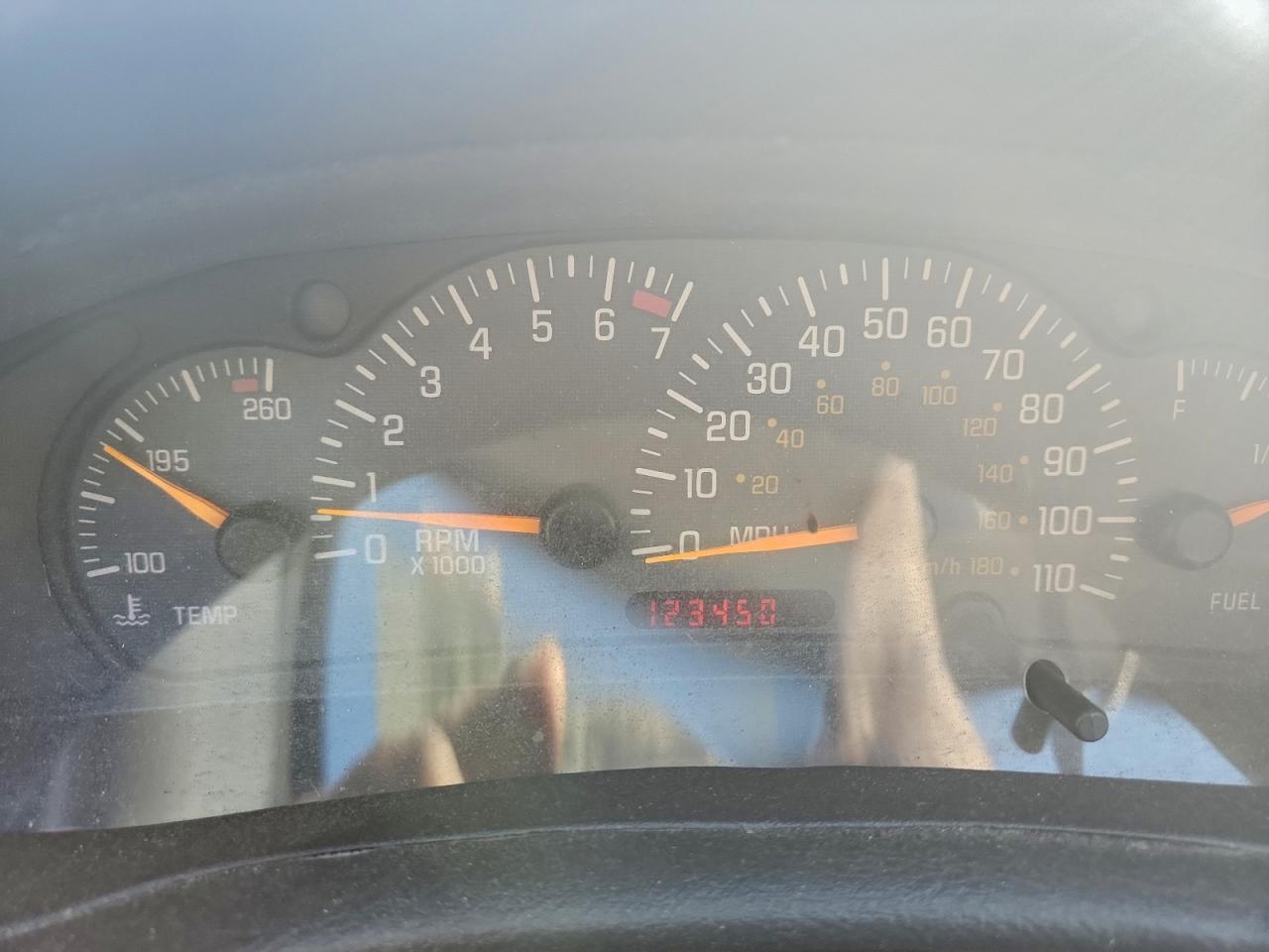 2004 Pontiac Sunfire Tan vin: 1G2JB12F747140263