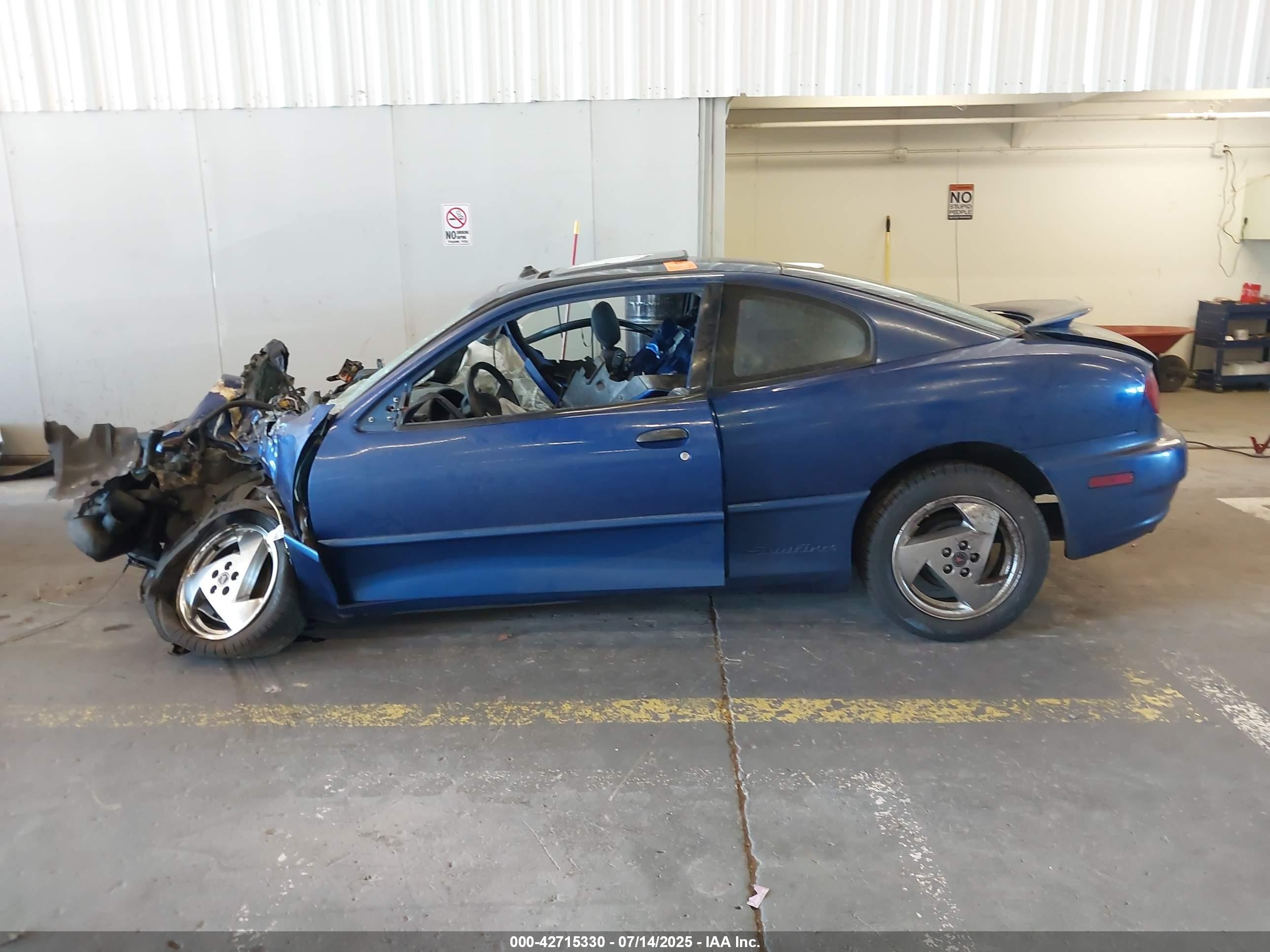 2004 Pontiac Sunfire   Синий vin: 1G2JB12F747146239