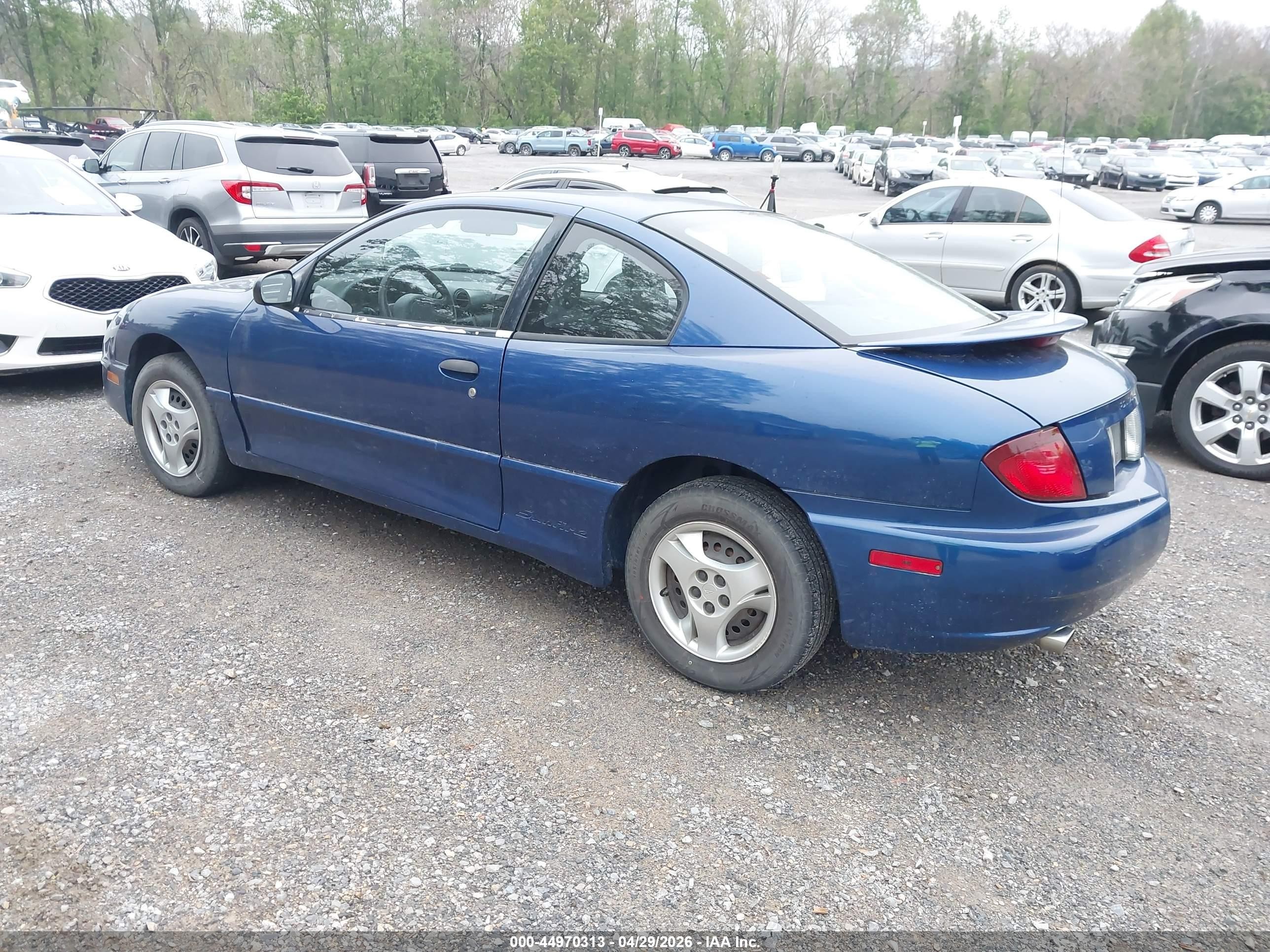 2004 Pontiac Sunfire   Blue vin: 1G2JB12F747263044