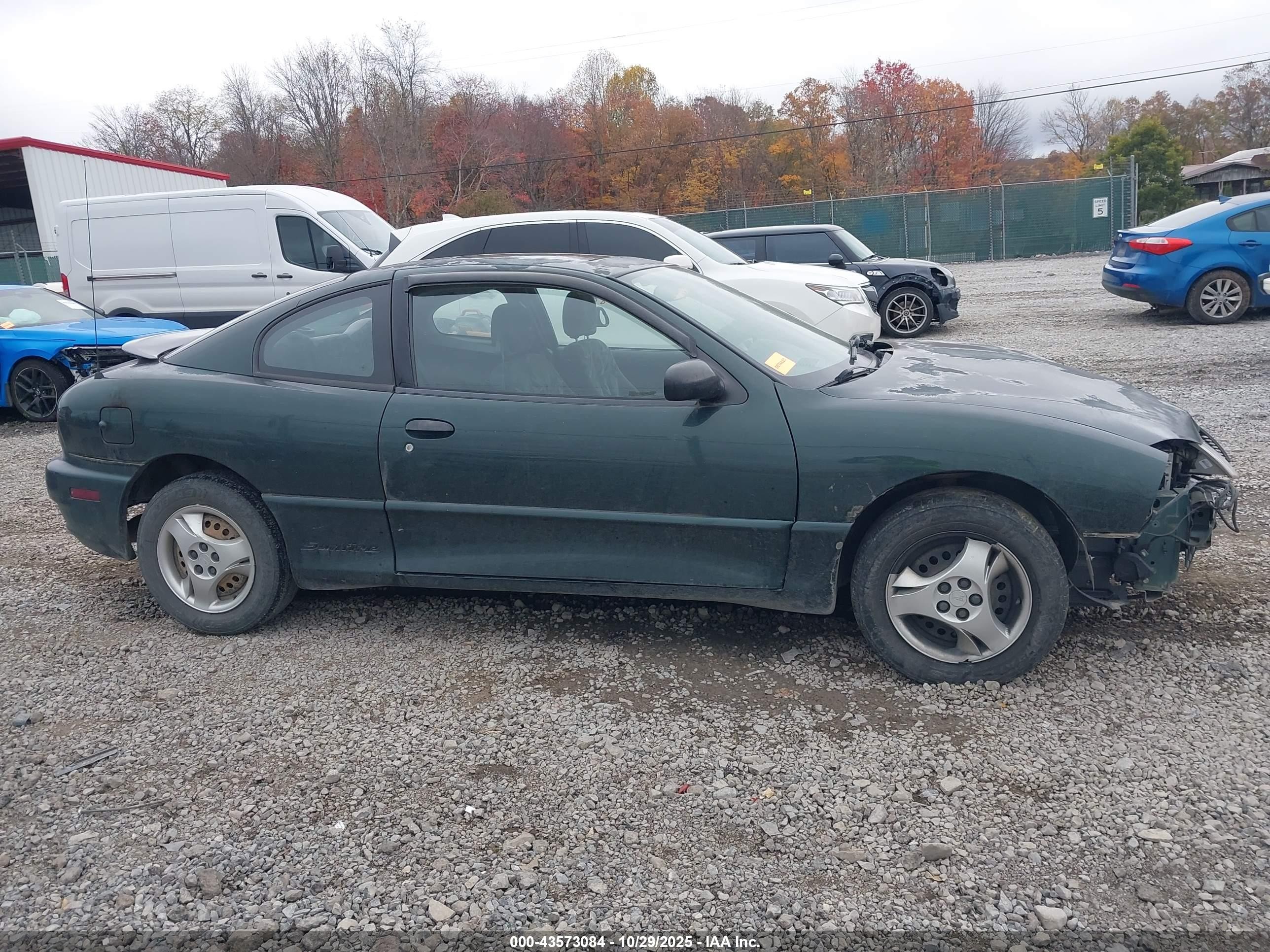 2003 Pontiac Sunfire   Green vin: 1G2JB12F837296021