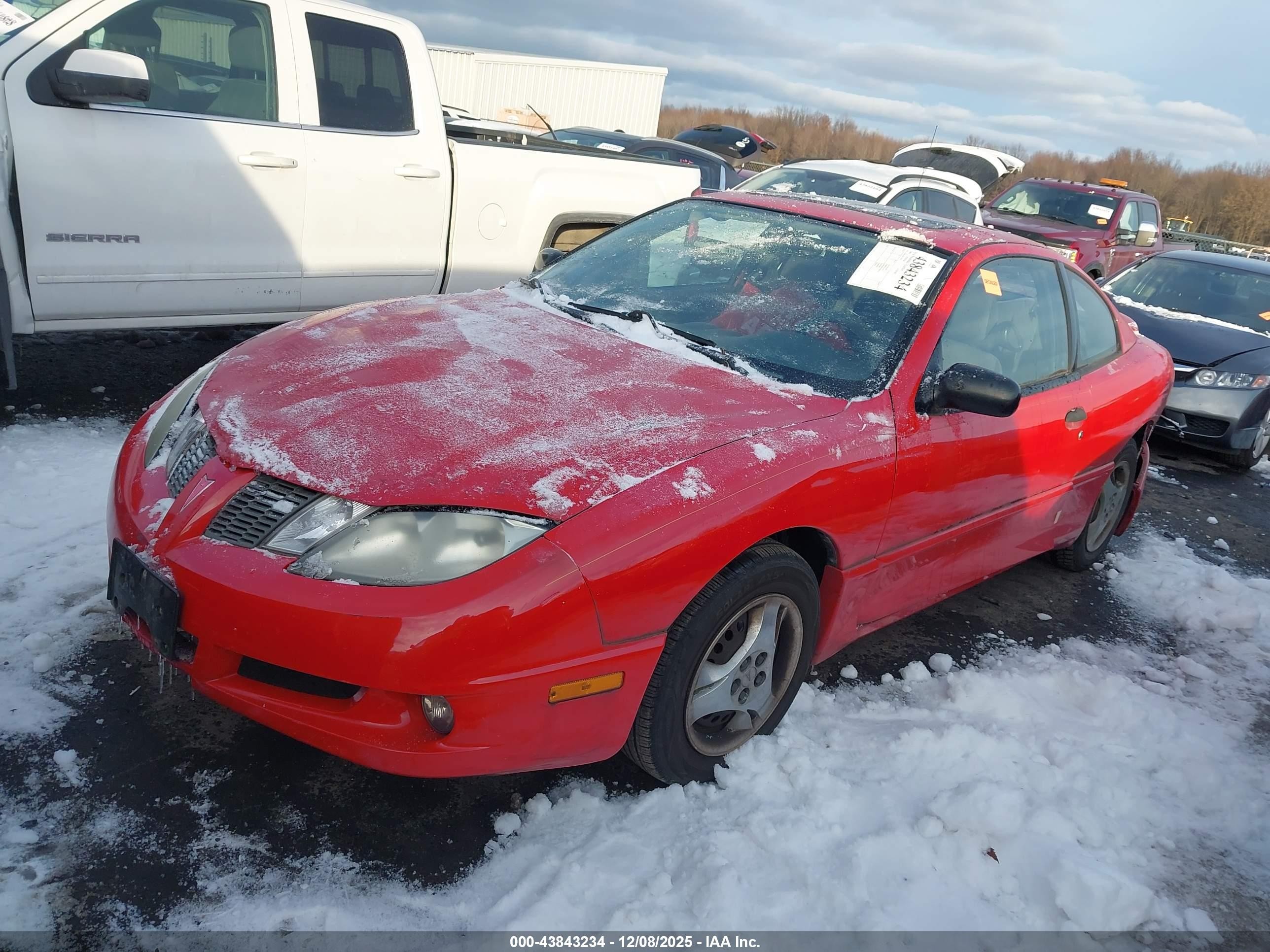 2004 Pontiac Sunfire   Red vin: 1G2JB12F847162627