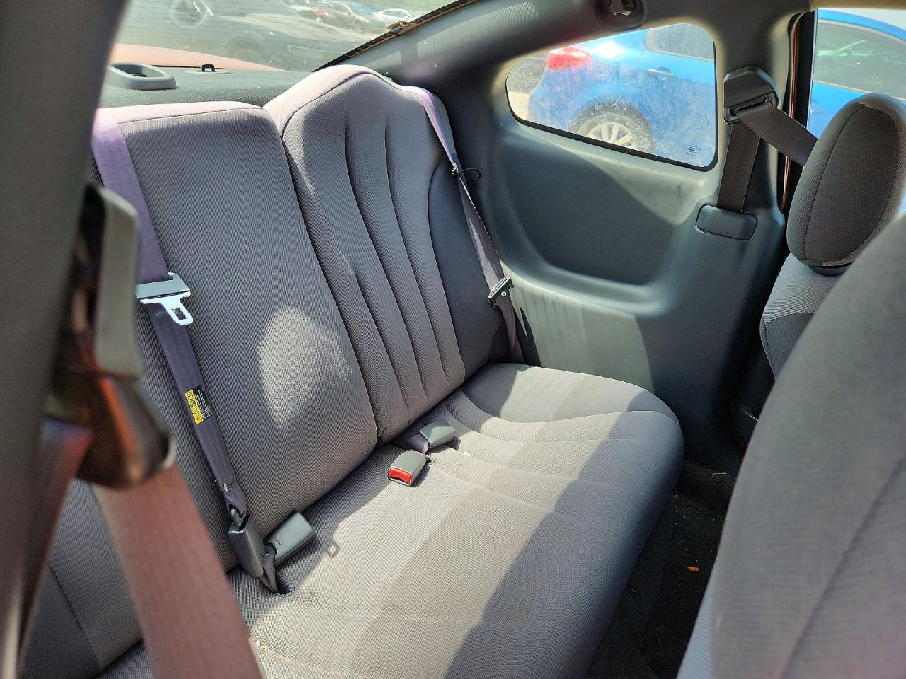 2004 Pontiac Sunfire Orange vin: 1G2JB12F847347034