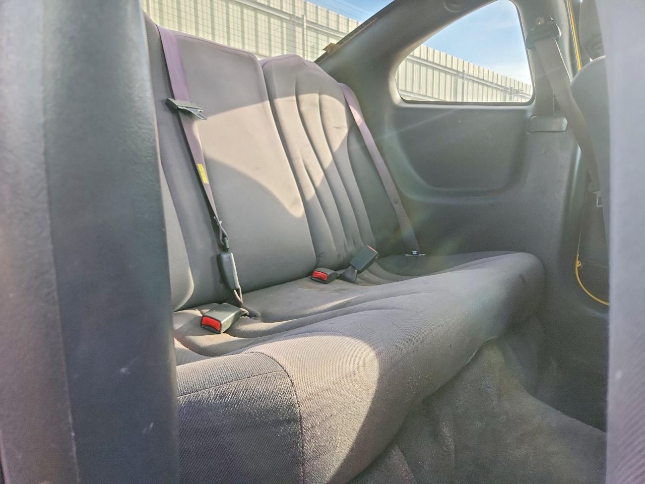 2004 Pontiac Sunfire Yellow vin: 1G2JB12F947327455