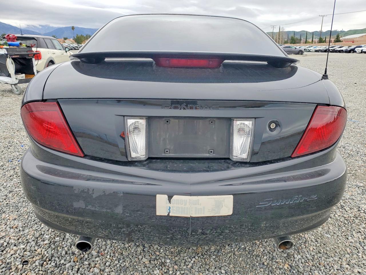 2003 Pontiac Sunfire Black vin: 1G2JB12FX37327382