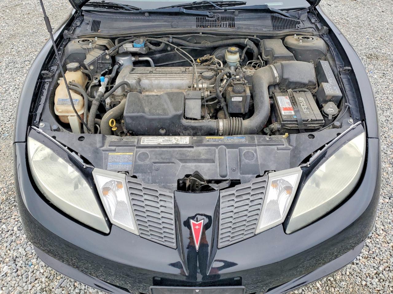 2003 Pontiac Sunfire Black vin: 1G2JB12FX37327382