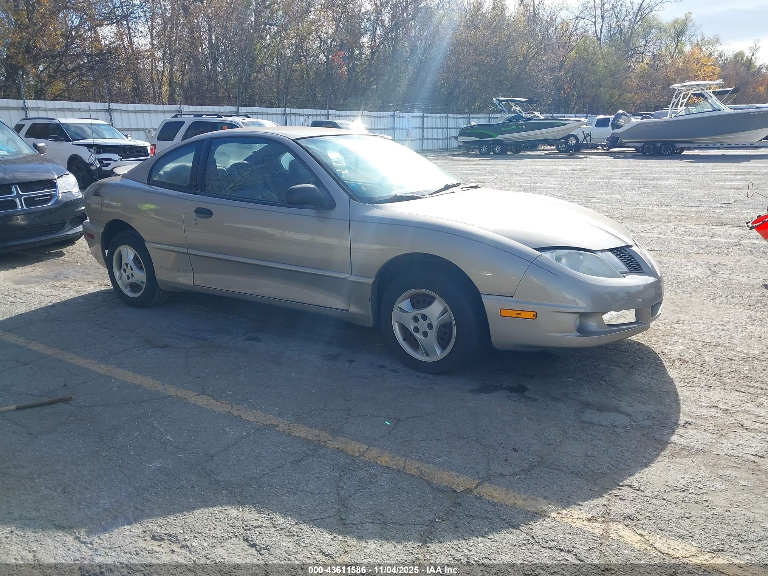 2004 Pontiac Sunfire   Gold vin: 1G2JB12FX47235948