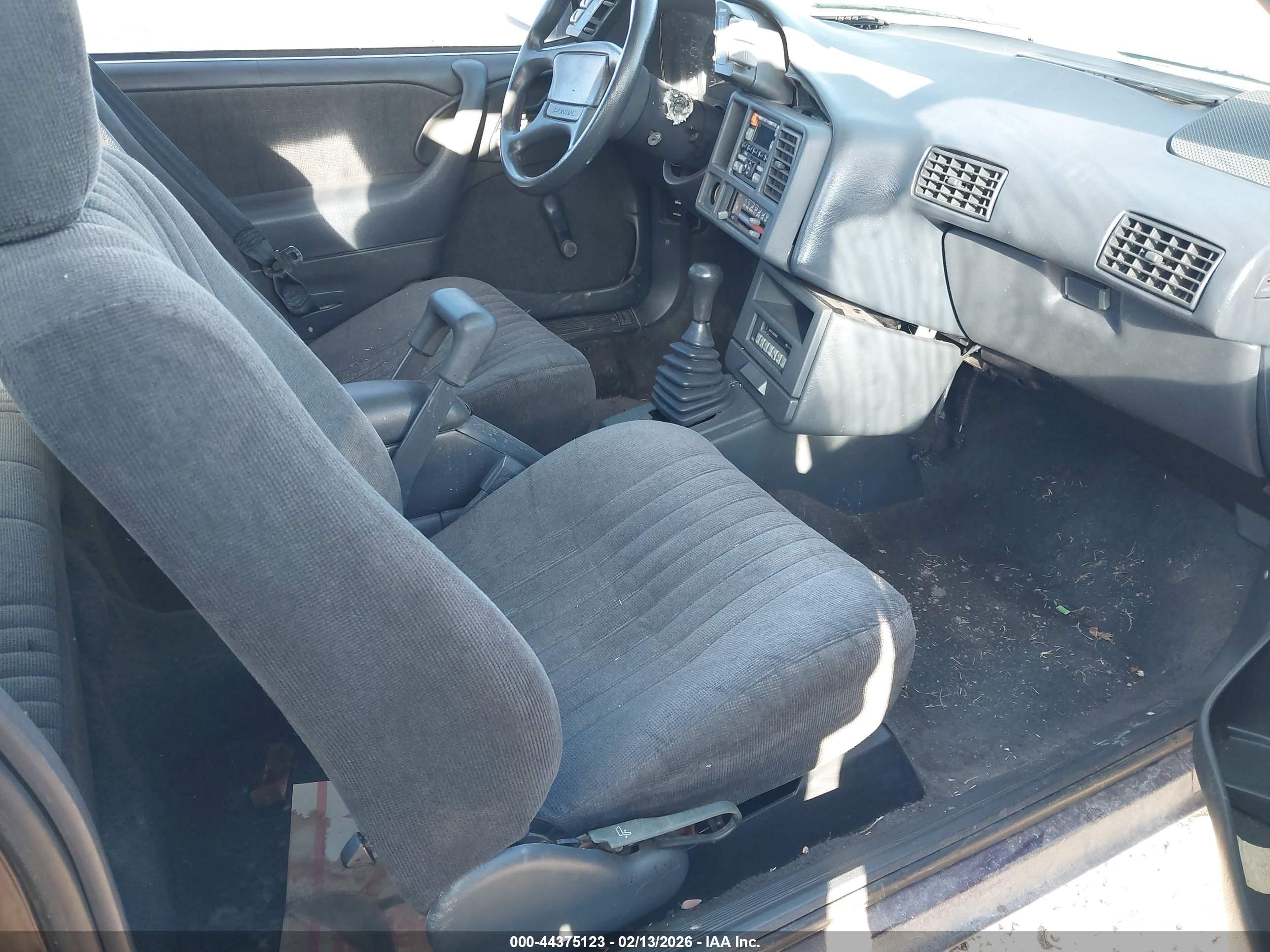 1994 Pontiac Sunbird Le Maroon vin: 1G2JB14H5R7538075