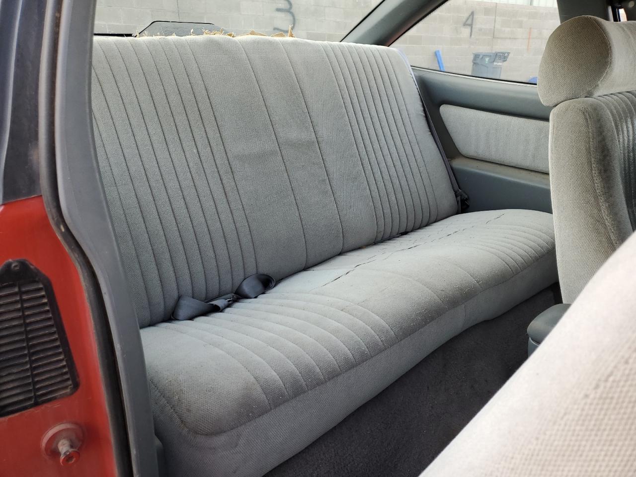 1990 Pontiac Sunbird Le   Red vin: 1G2JB14K6L7546253