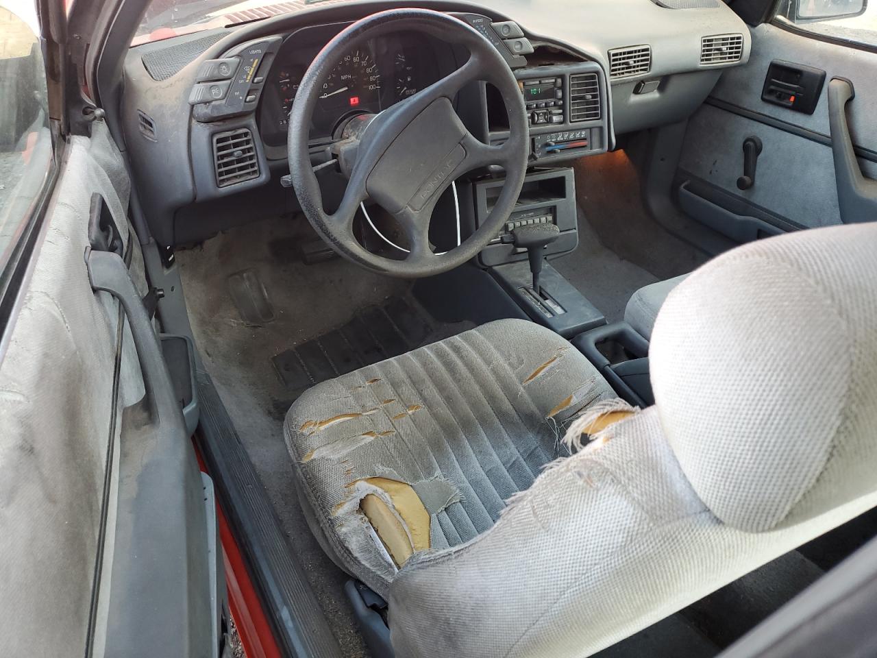 1990 Pontiac Sunbird Le   Red vin: 1G2JB14K6L7546253
