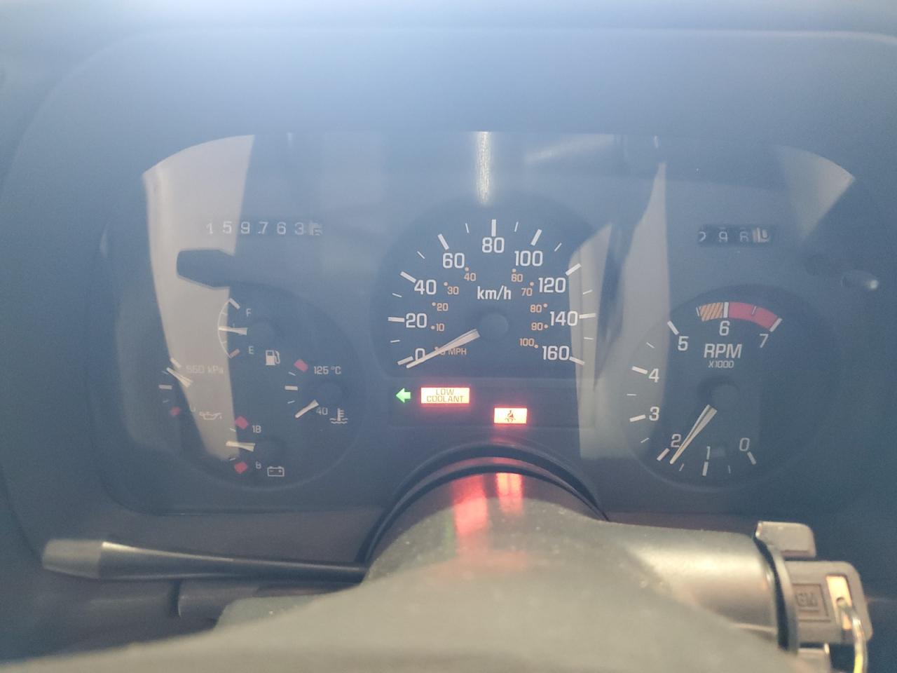 1994 Pontiac Sunbird Le Белый vin: 1G2JB31TXR7536424
