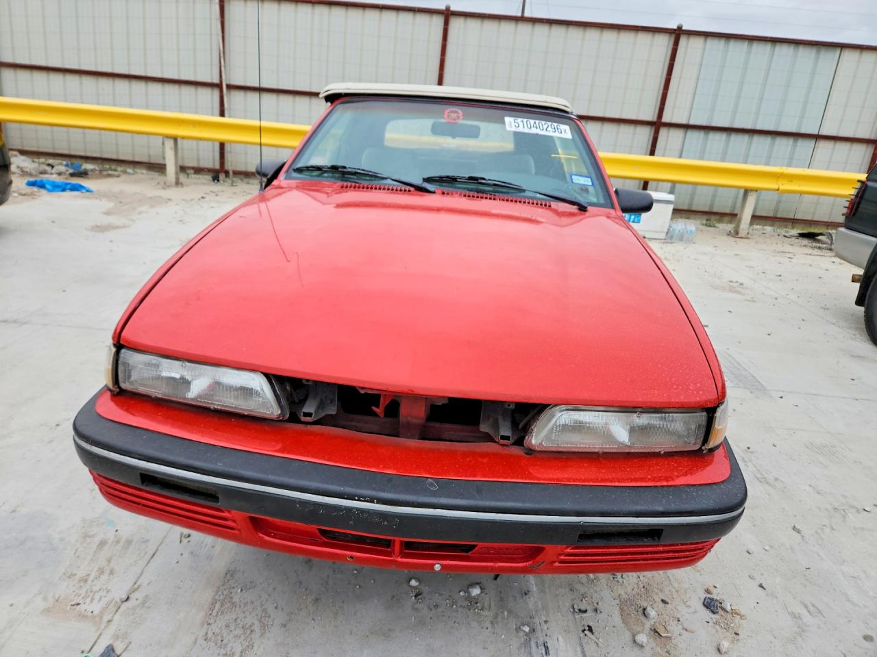 1990 Pontiac Sunbird Le Красный vin: 1G2JB34K3L7617212