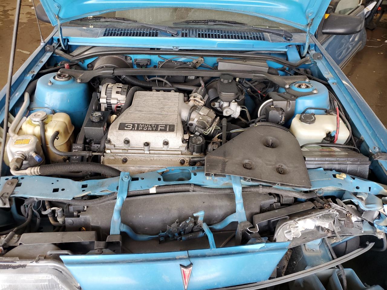 1991 Pontiac Sunbird Le Blue vin: 1G2JB34T0M7628033