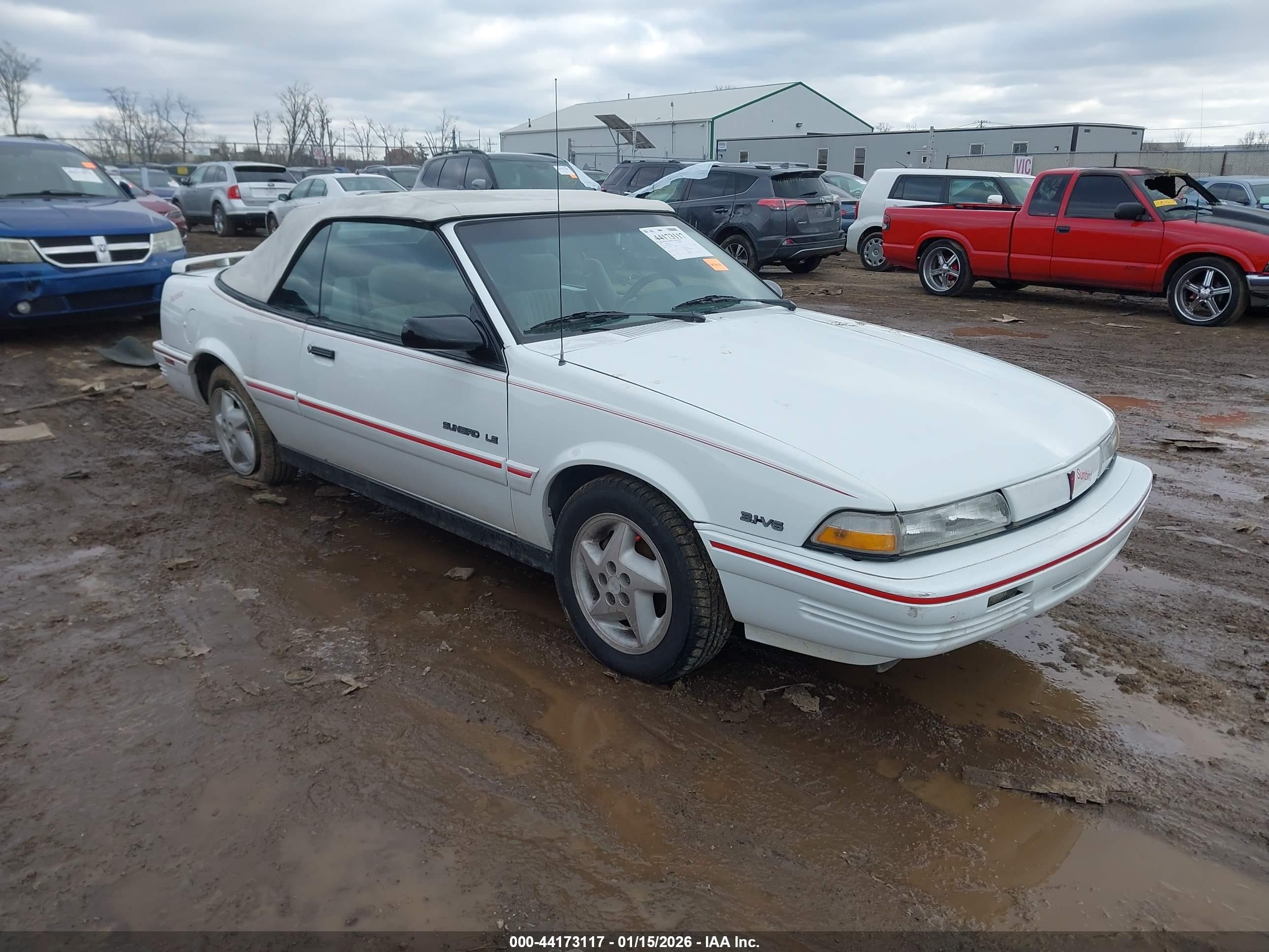 1994 Pontiac Sunbird Le White vin: 1G2JB34T8R7585259